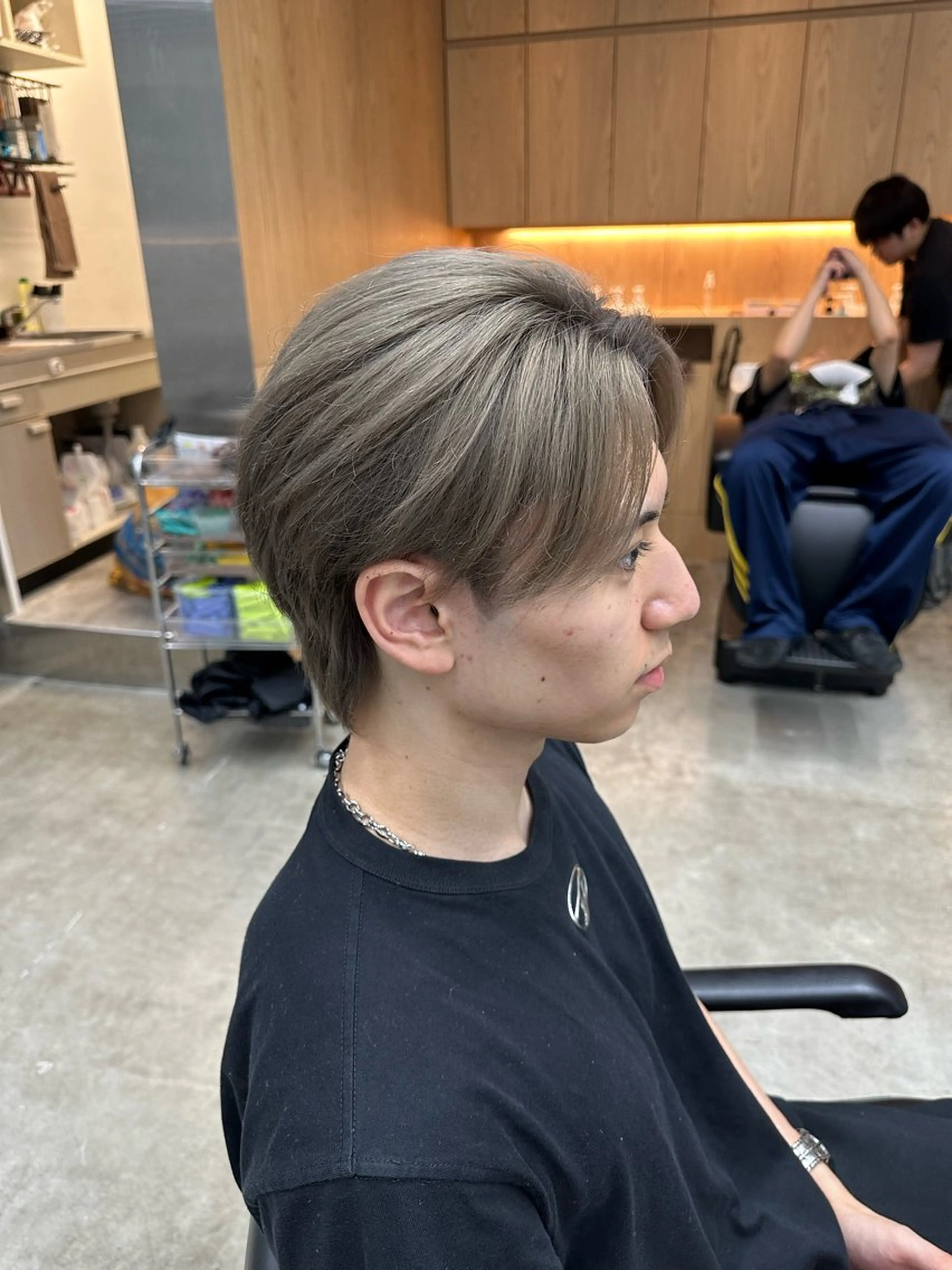 ショート カラー メンズ グレージュ 夏果⭐︎fifth 天神のヘアスタイル