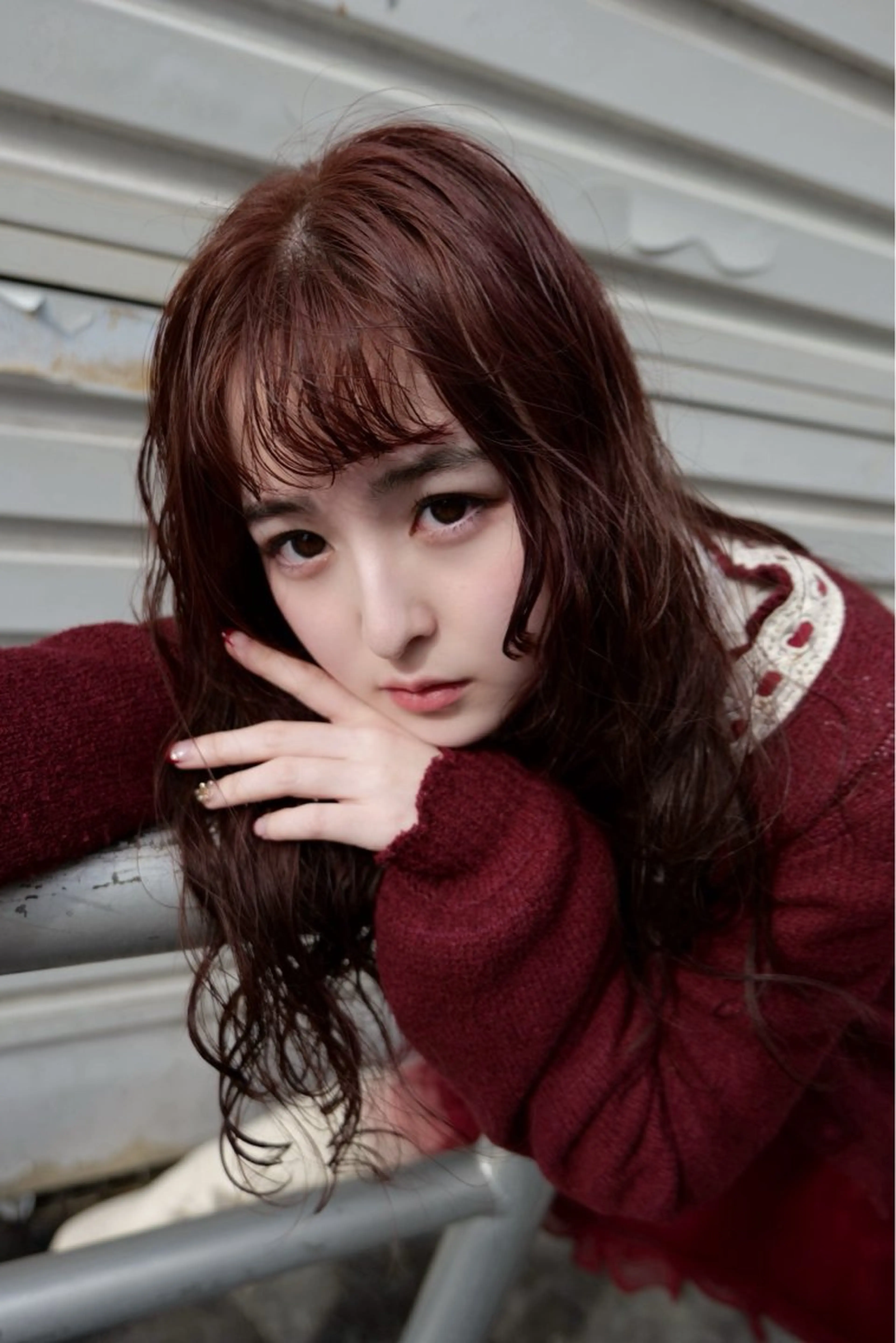 ロング カラー パーマ スパイラルパーマ 𝙱𝙻𝙴𝙽 𝚋𝚢 𝚍𝚘𝚝.所属・🤍BLEN 窓🤍のヘアスタイル