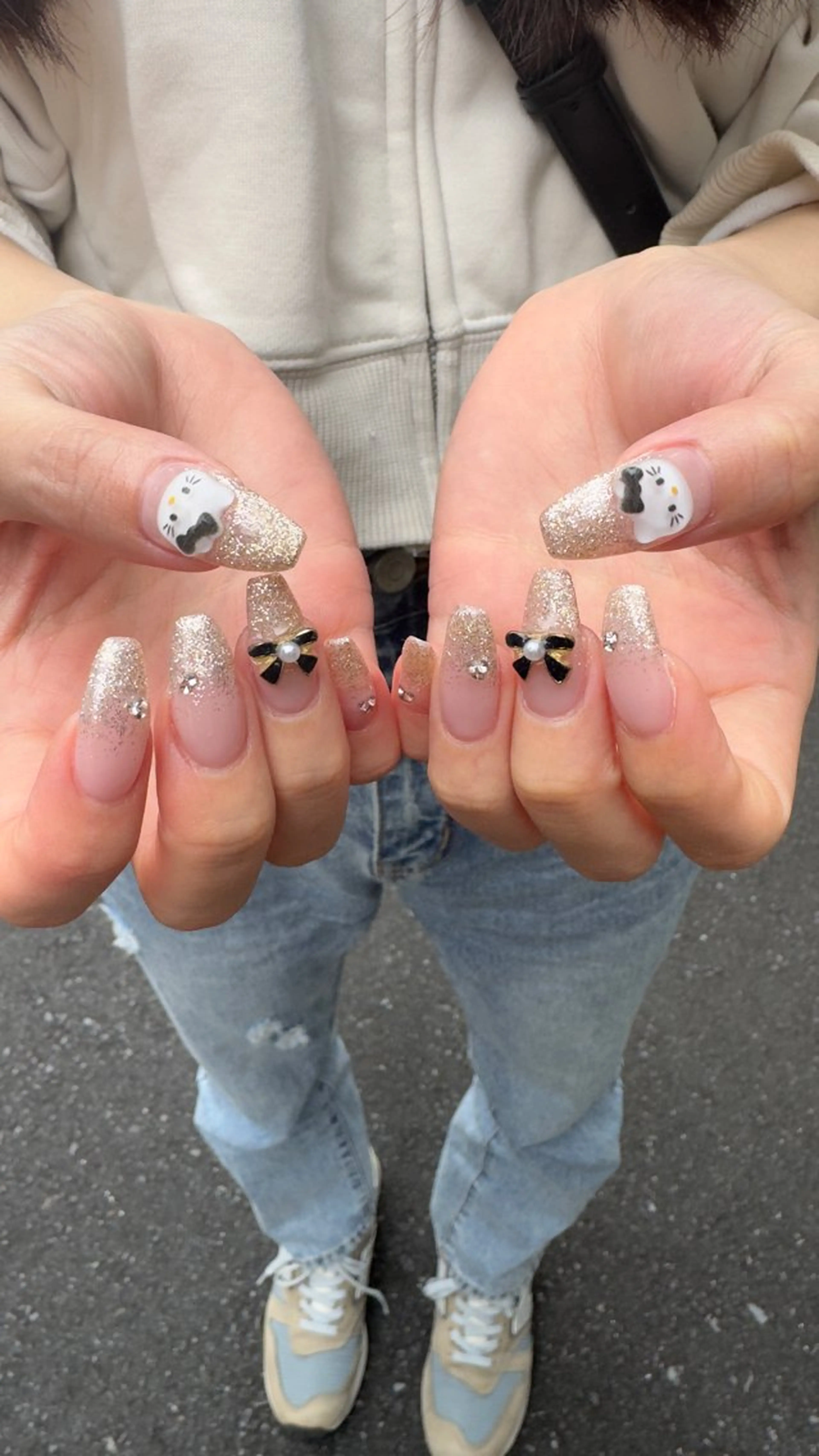 ネイル フラッシュネイル ホログラムネイル 韓国ネイル ラメ(グリッター) ラメグラデーション ハンドネイル MH_ Nailのネイルデザイン