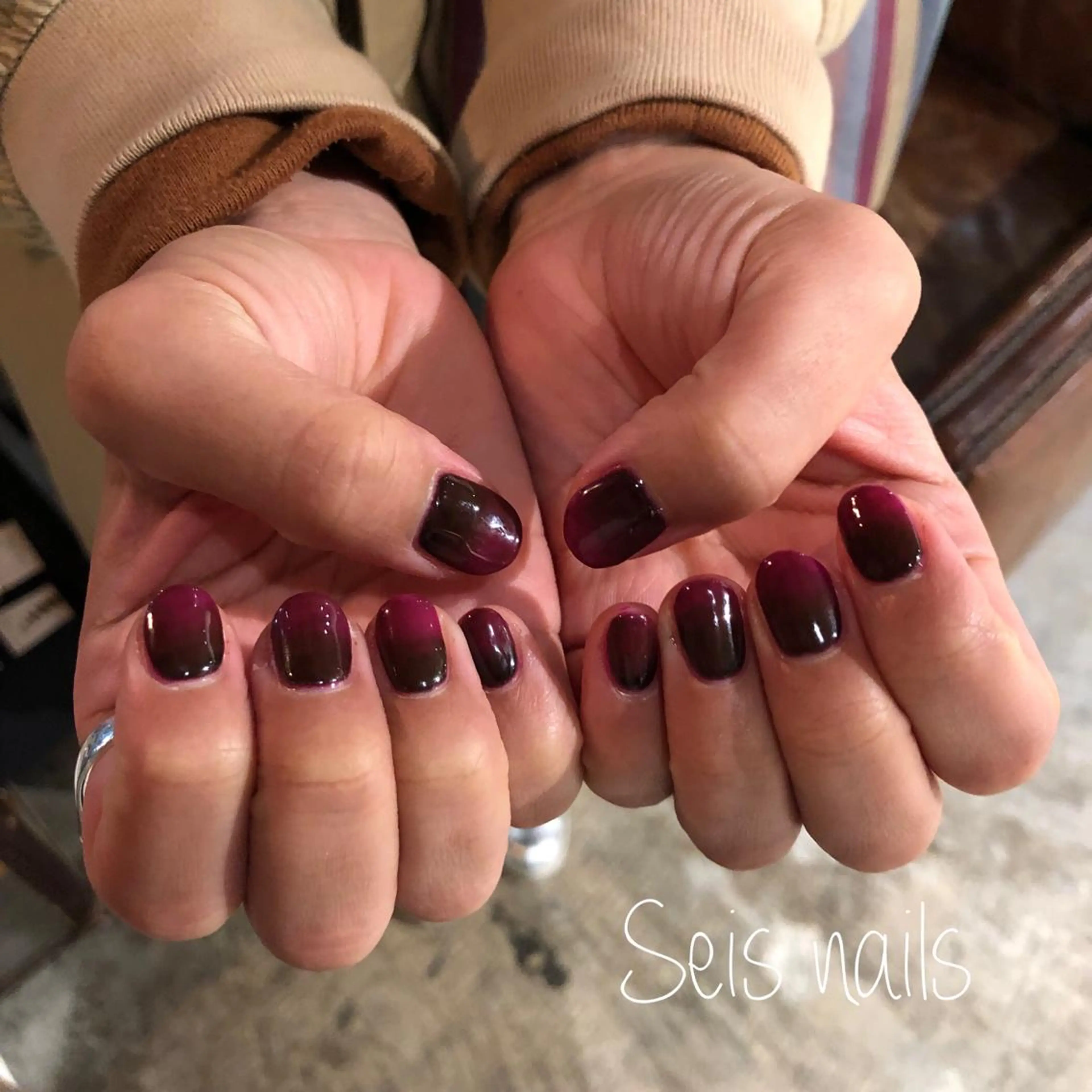 ネイル ハンドネイル Seis Shihoのネイルデザイン