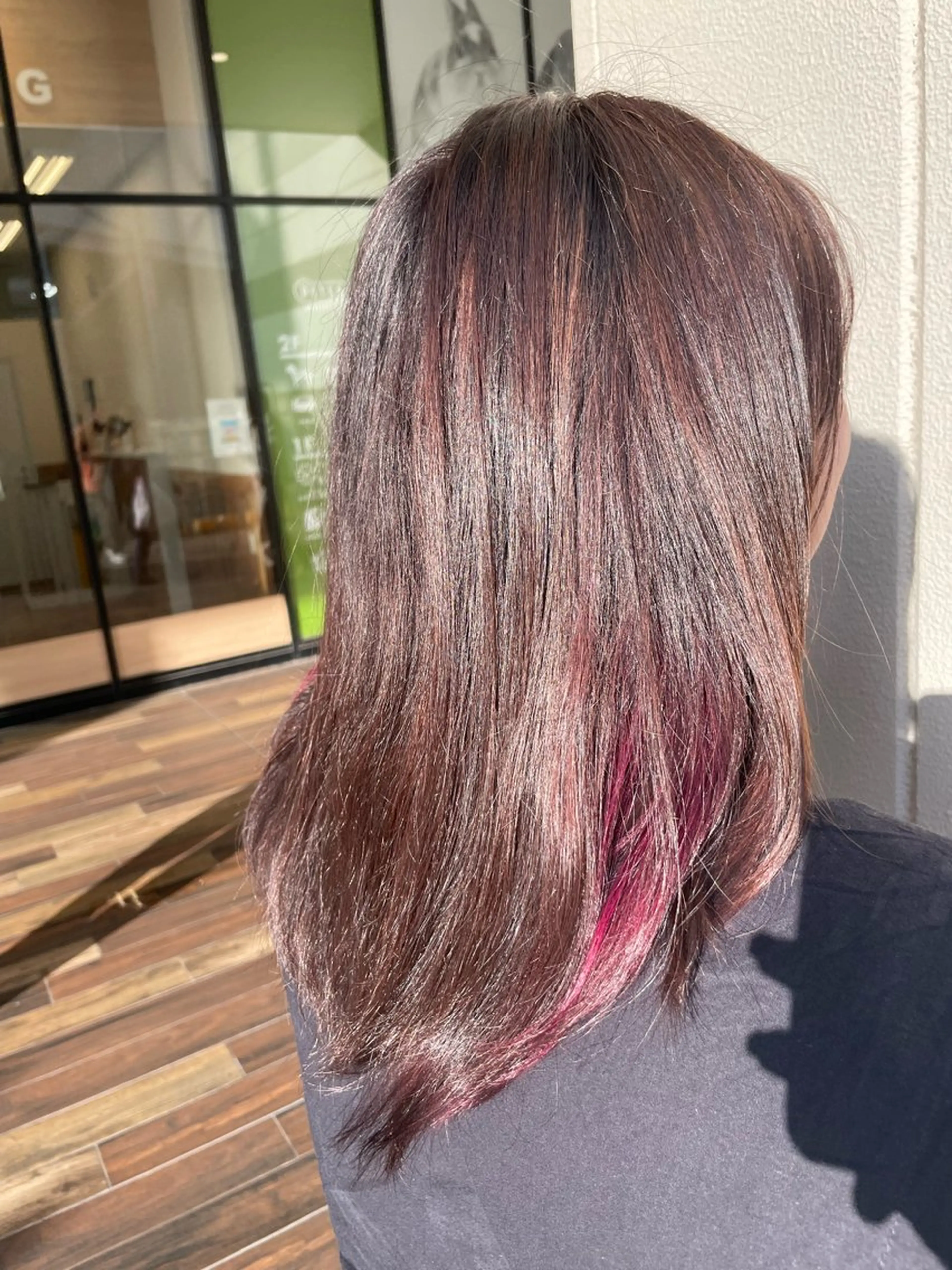 ロング カラー ハイライトカラー ピンクカラー ハイライト カット ヘアカラー トリートメント 村山 かほのヘアスタイル