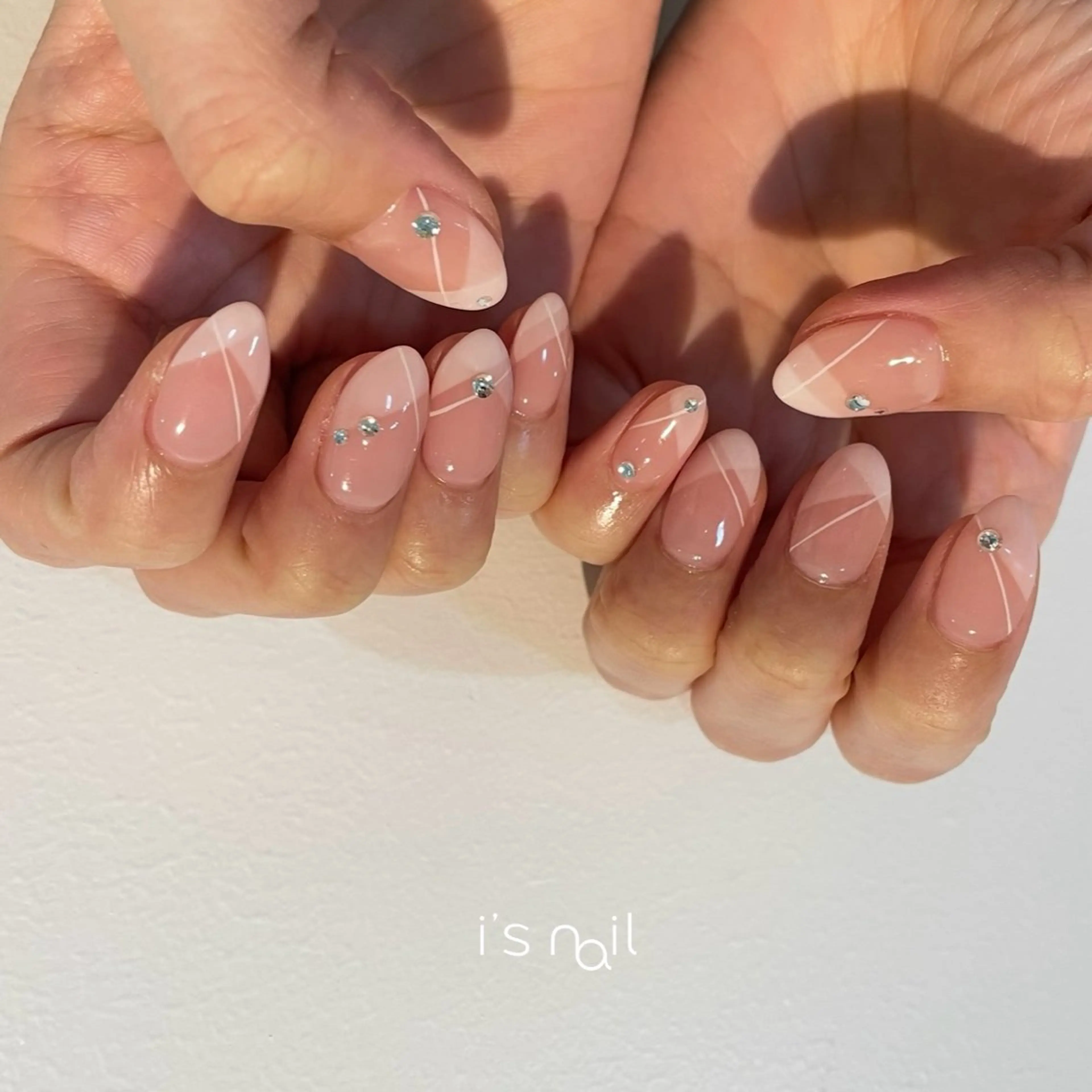 ネイル アートネイル ジェルネイル i's nail 〈アイズネイル〉のネイルデザイン