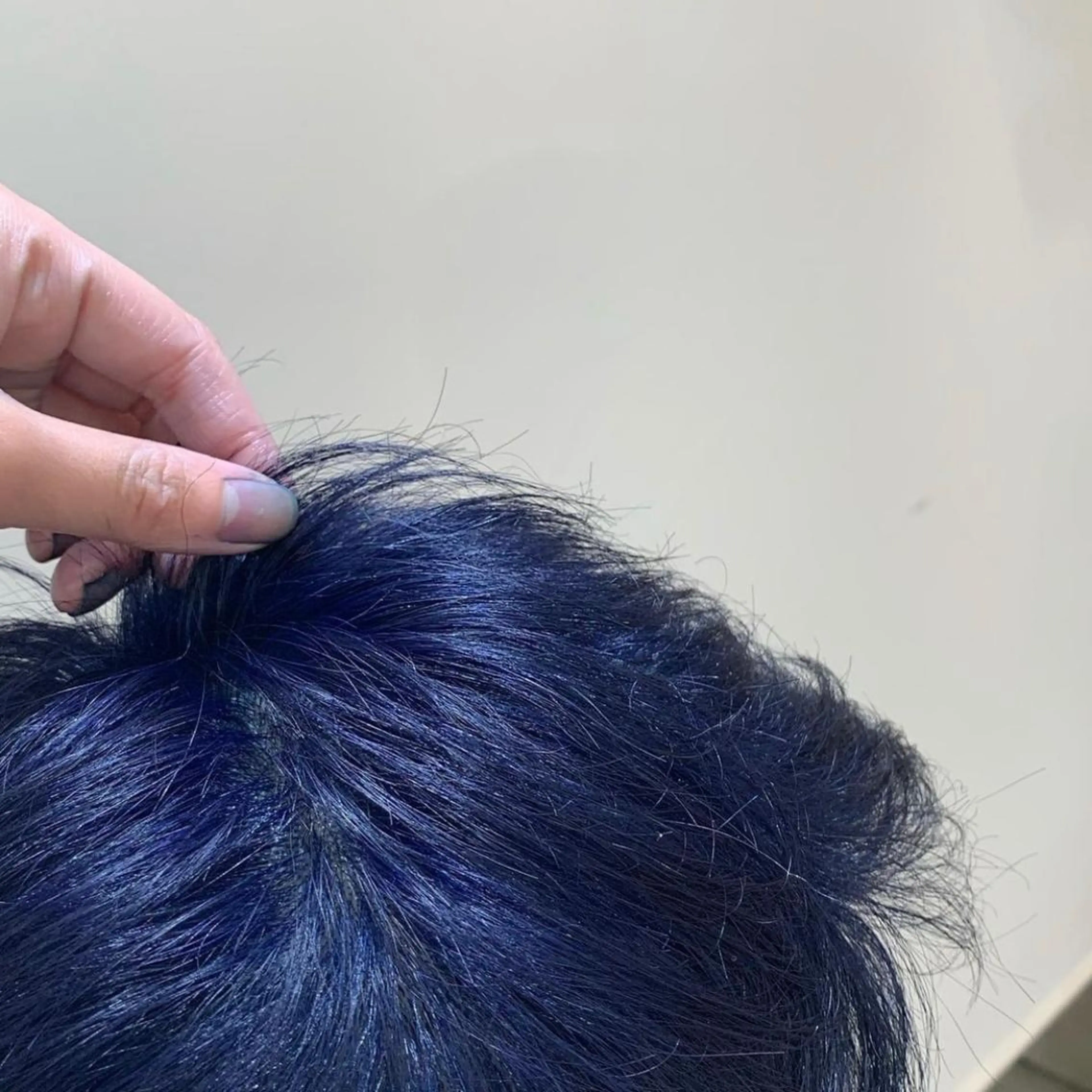 カラー メンズ ブルーカラー 塩谷 雪花のヘアスタイル