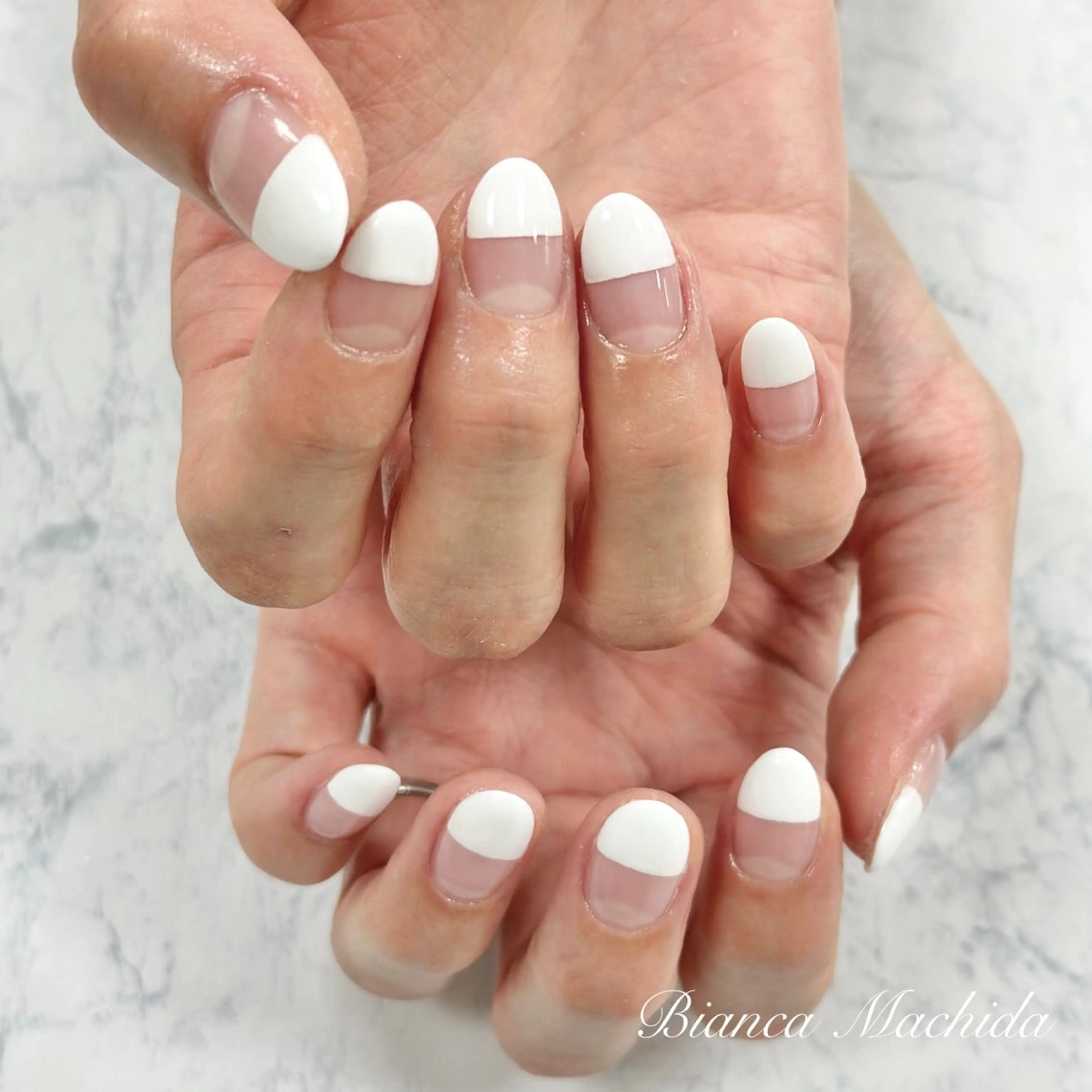 ネイル フレンチネイル ハンドネイル Bianca👼🏻 OIKAWAのネイルデザイン