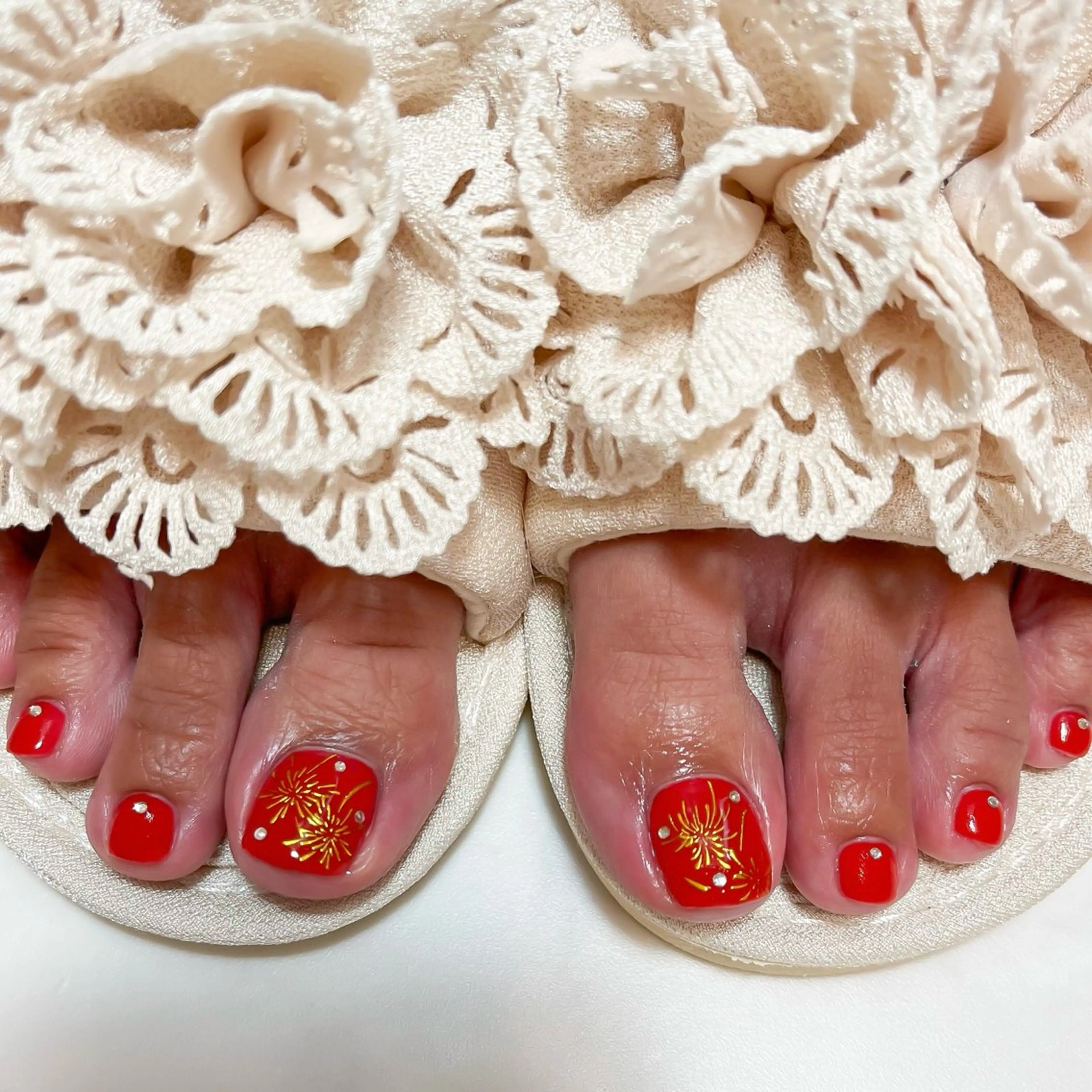 ネイル ストーンネイル フットネイル private acottoのネイルデザイン