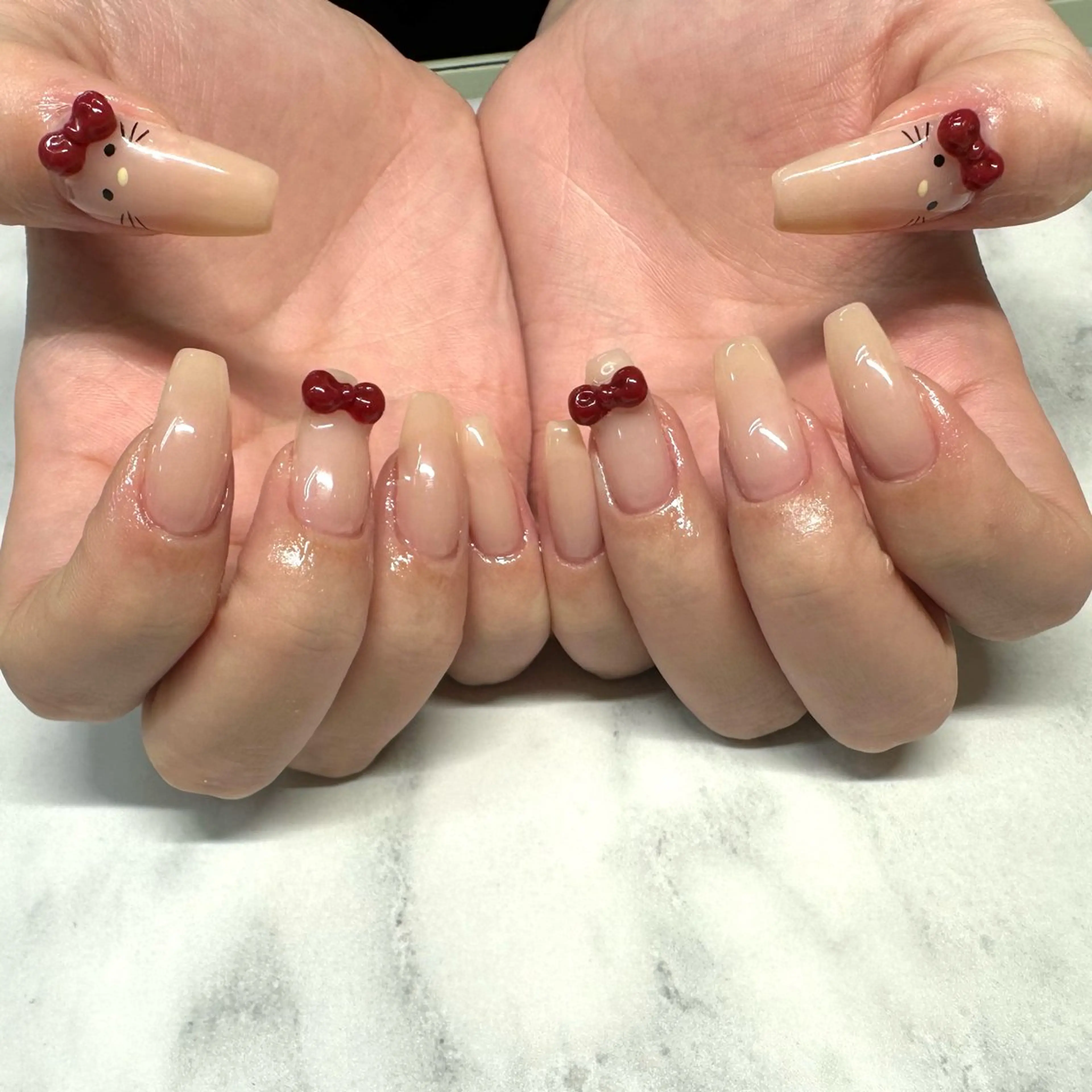 ネイル ハンドネイル Bianca浦和🎀 渋谷のネイルデザイン