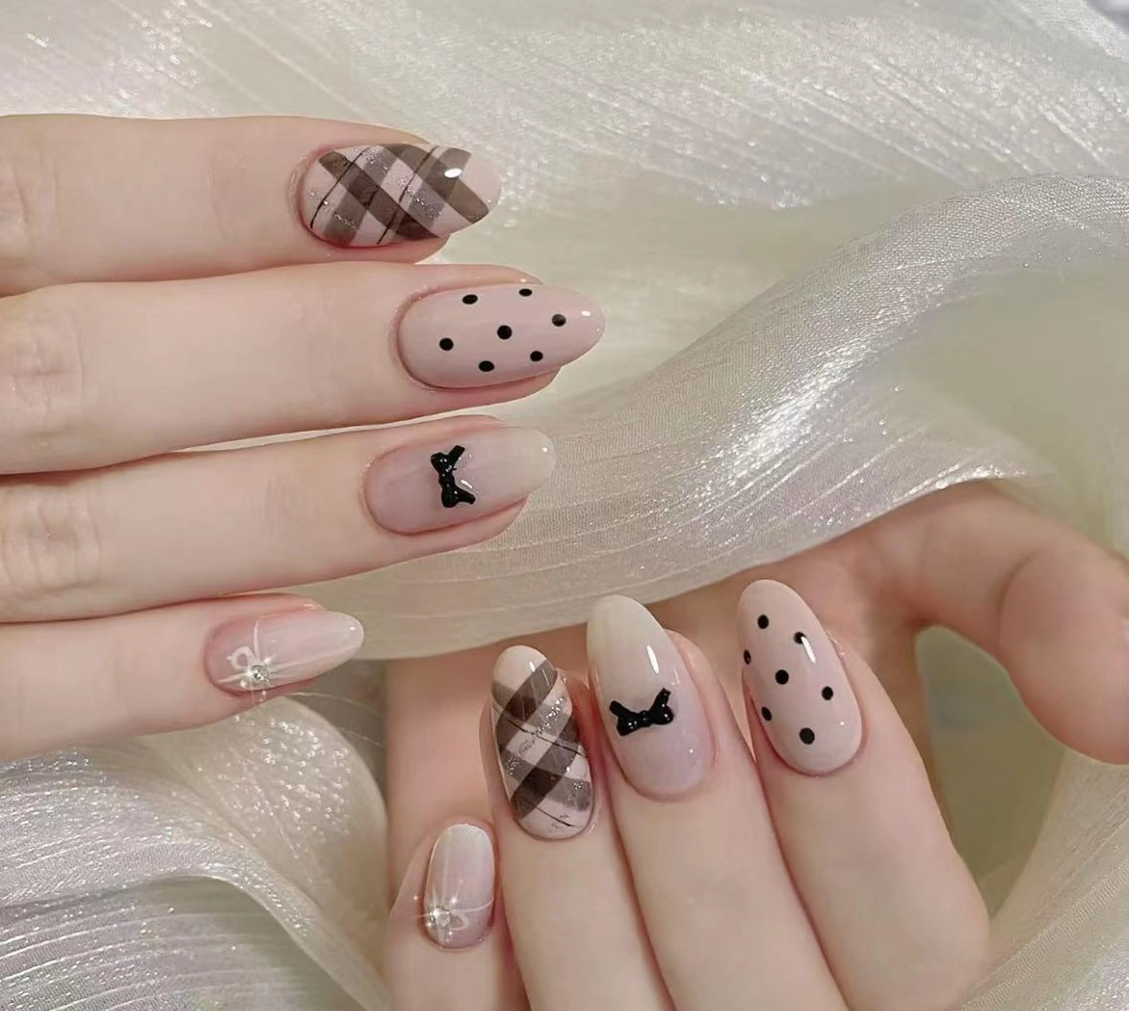 ネイル Pure&Rich Nailのネイルデザイン