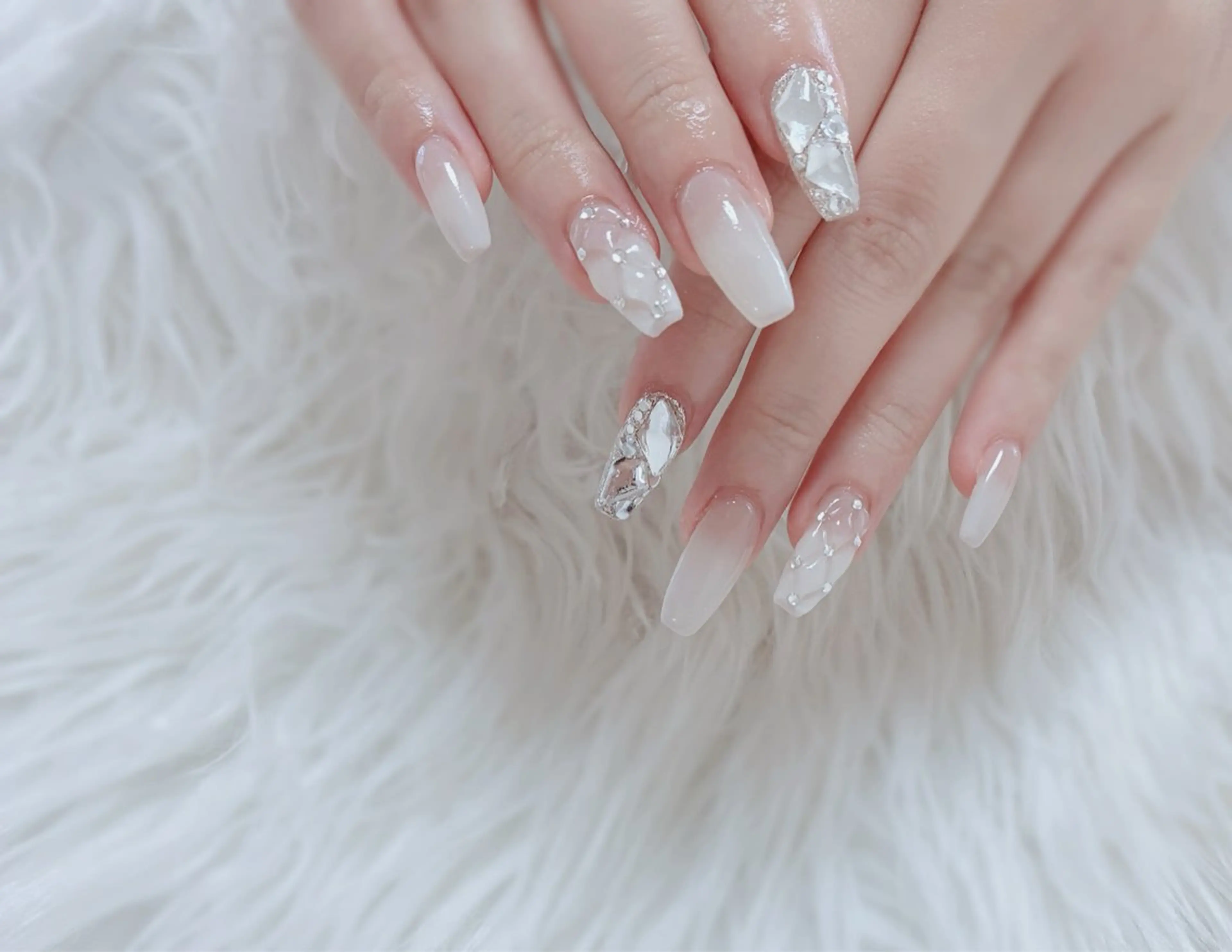 ネイル ESPOIR Ｎのネイルデザイン