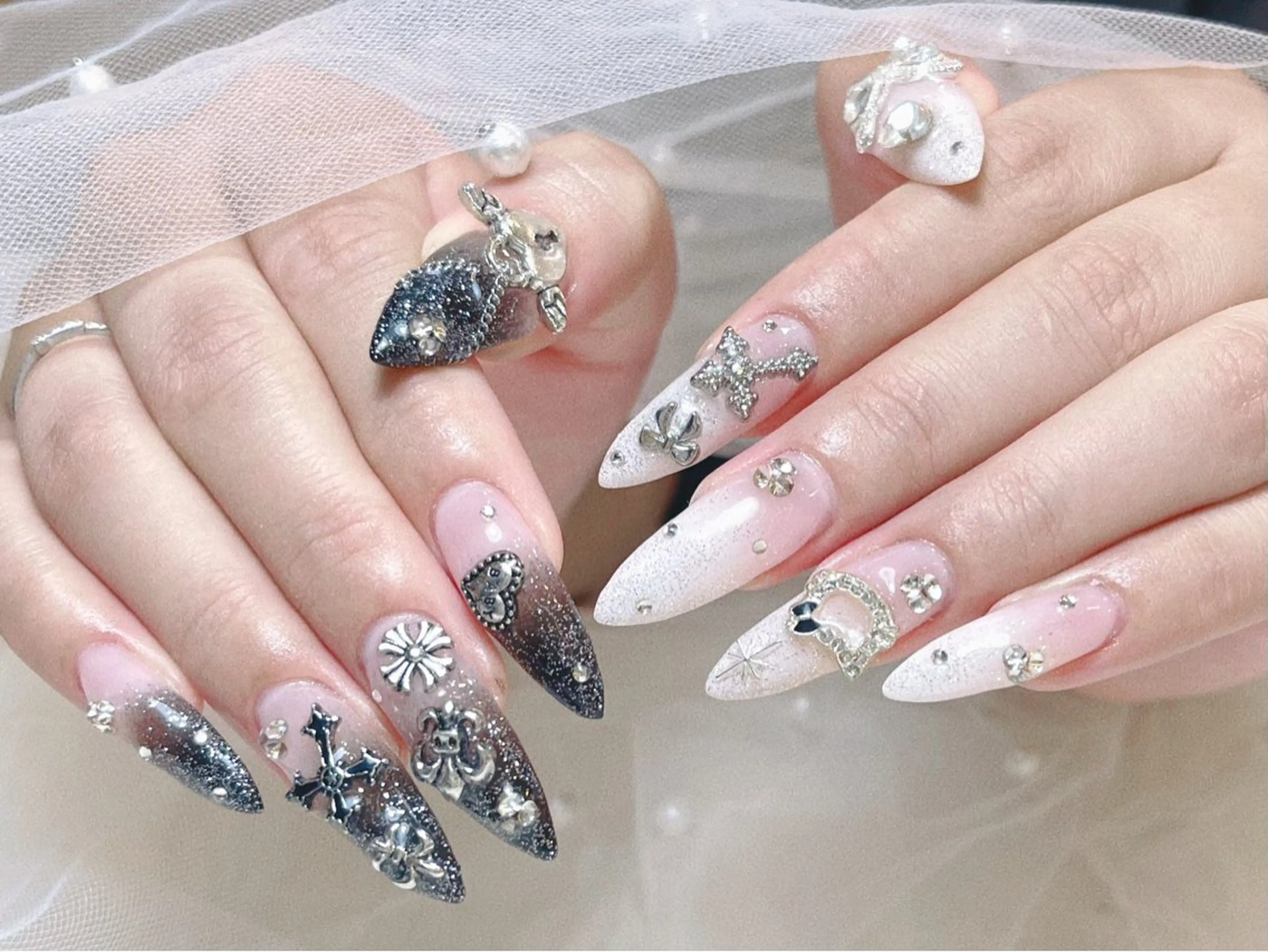 ミディアム Chiin Nail Stylistのネイルデザイン