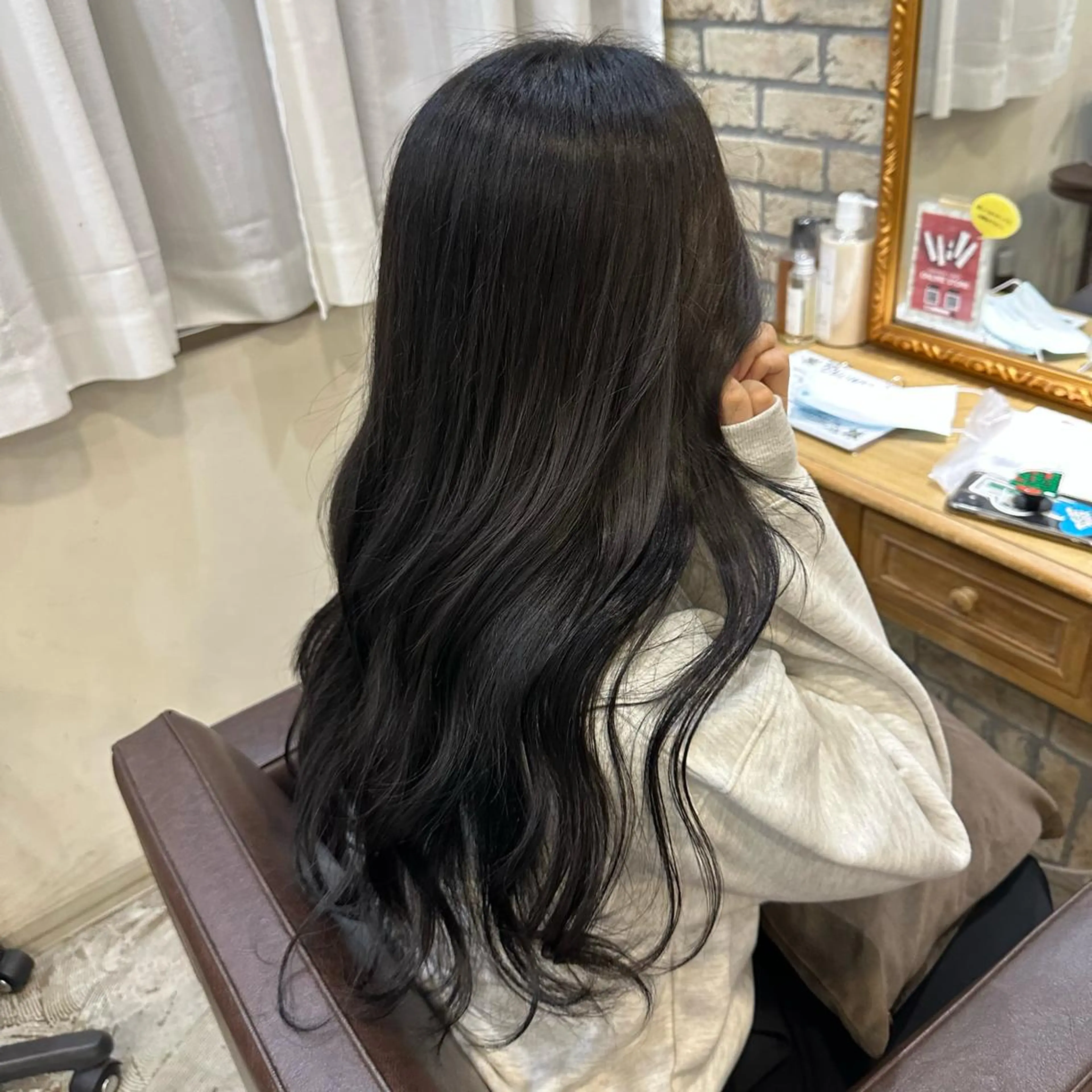 ロング 柔らかベージュ🤍 fukaのヘアスタイル