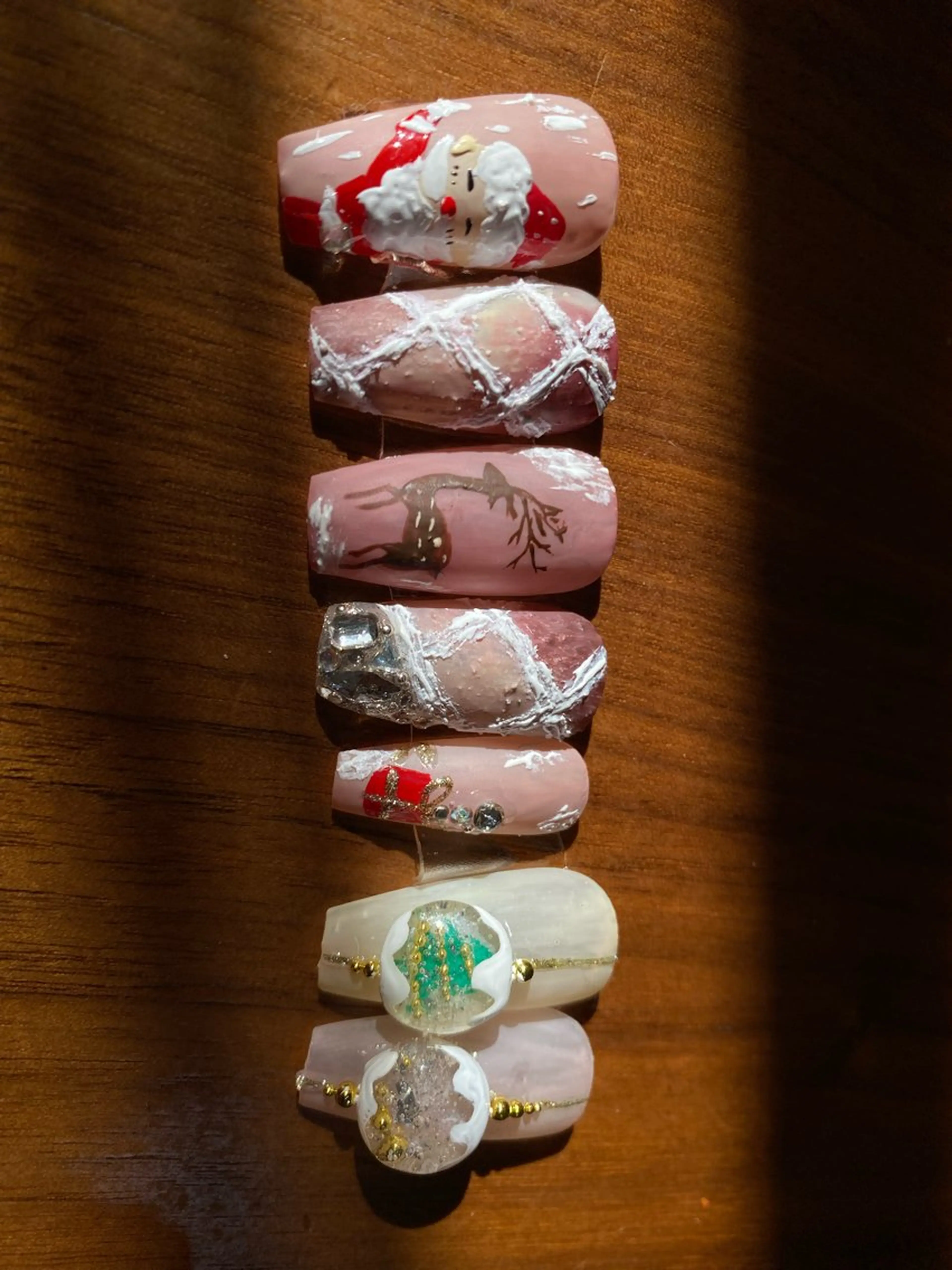 ネイル ホウ エンのネイルデザイン