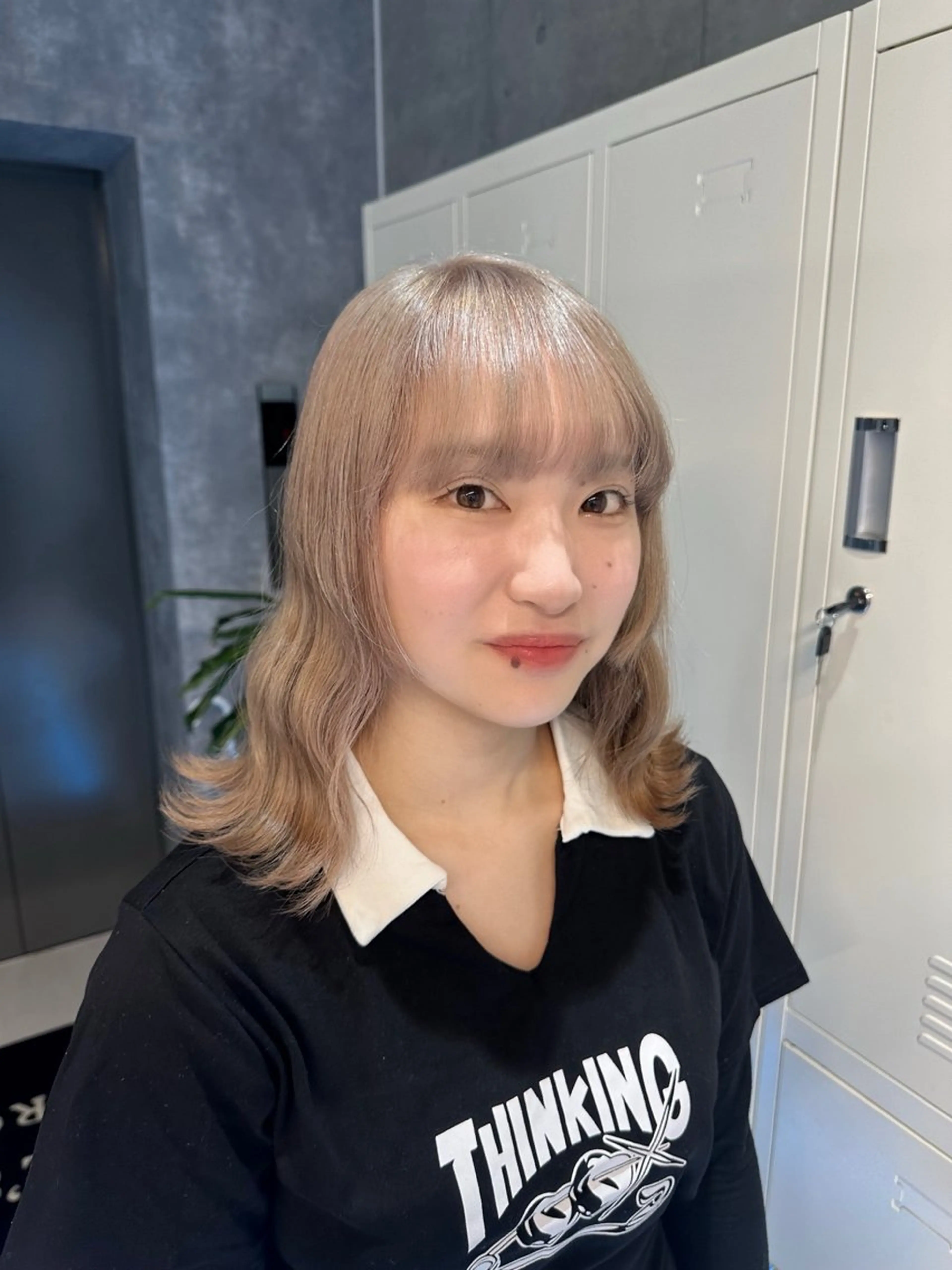 セミロング face所属・🦋艶カラー🦋 sakiaのヘアスタイル