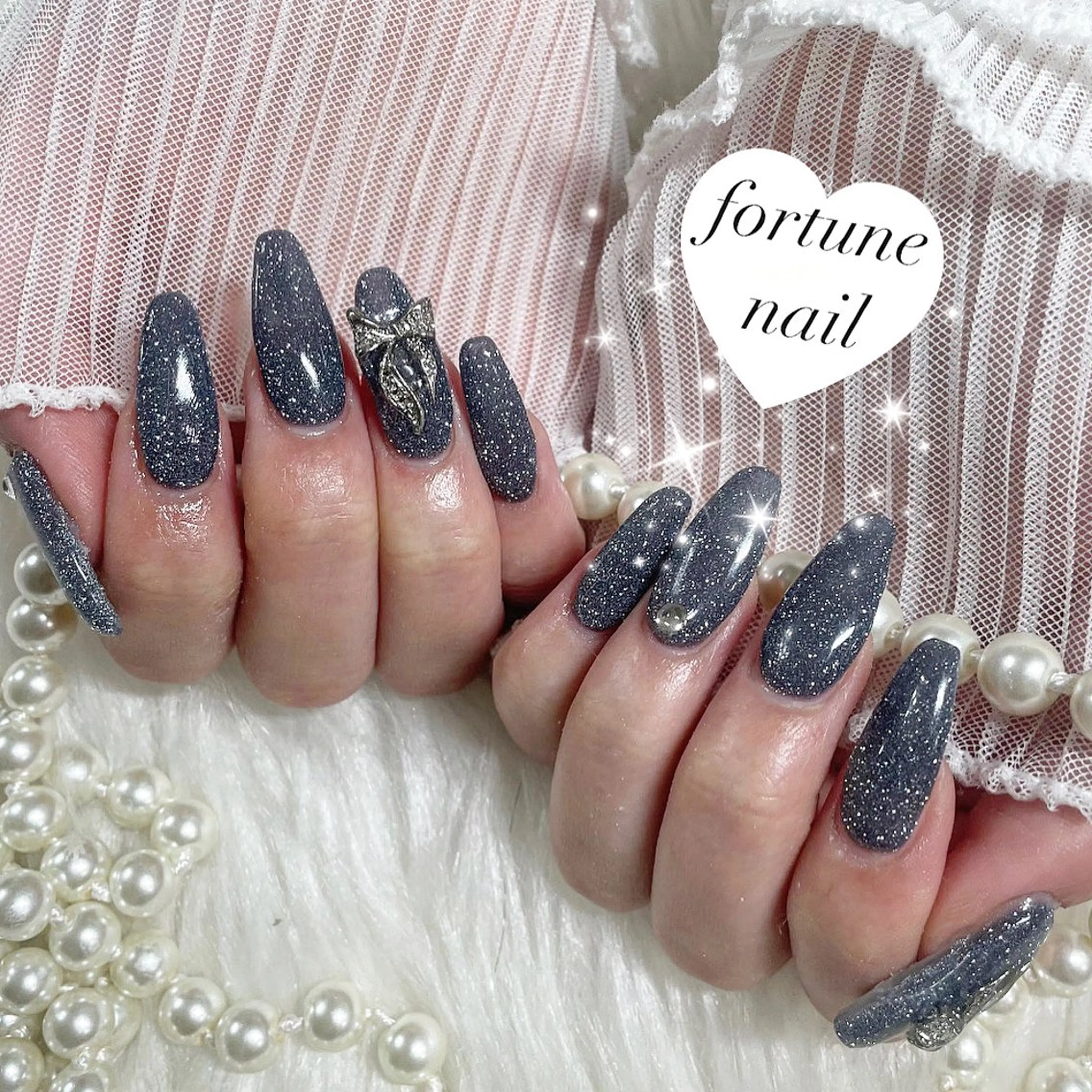 ネイル キラキラネイル マグネットネイル 💎saori 💎のネイルデザイン
