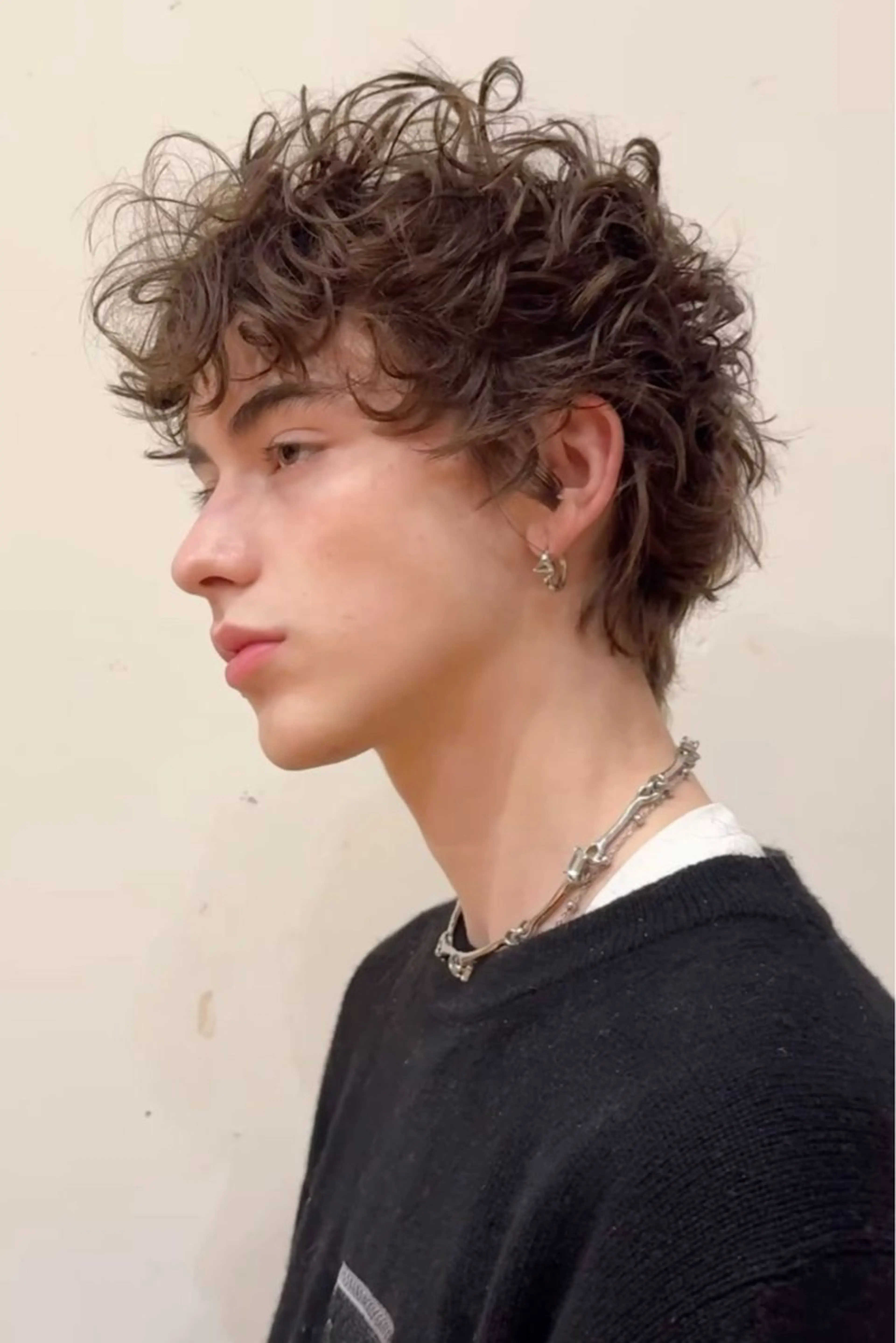 ショート パーマ メンズ カット 吉田一輝 外国人パーマのヘアスタイル