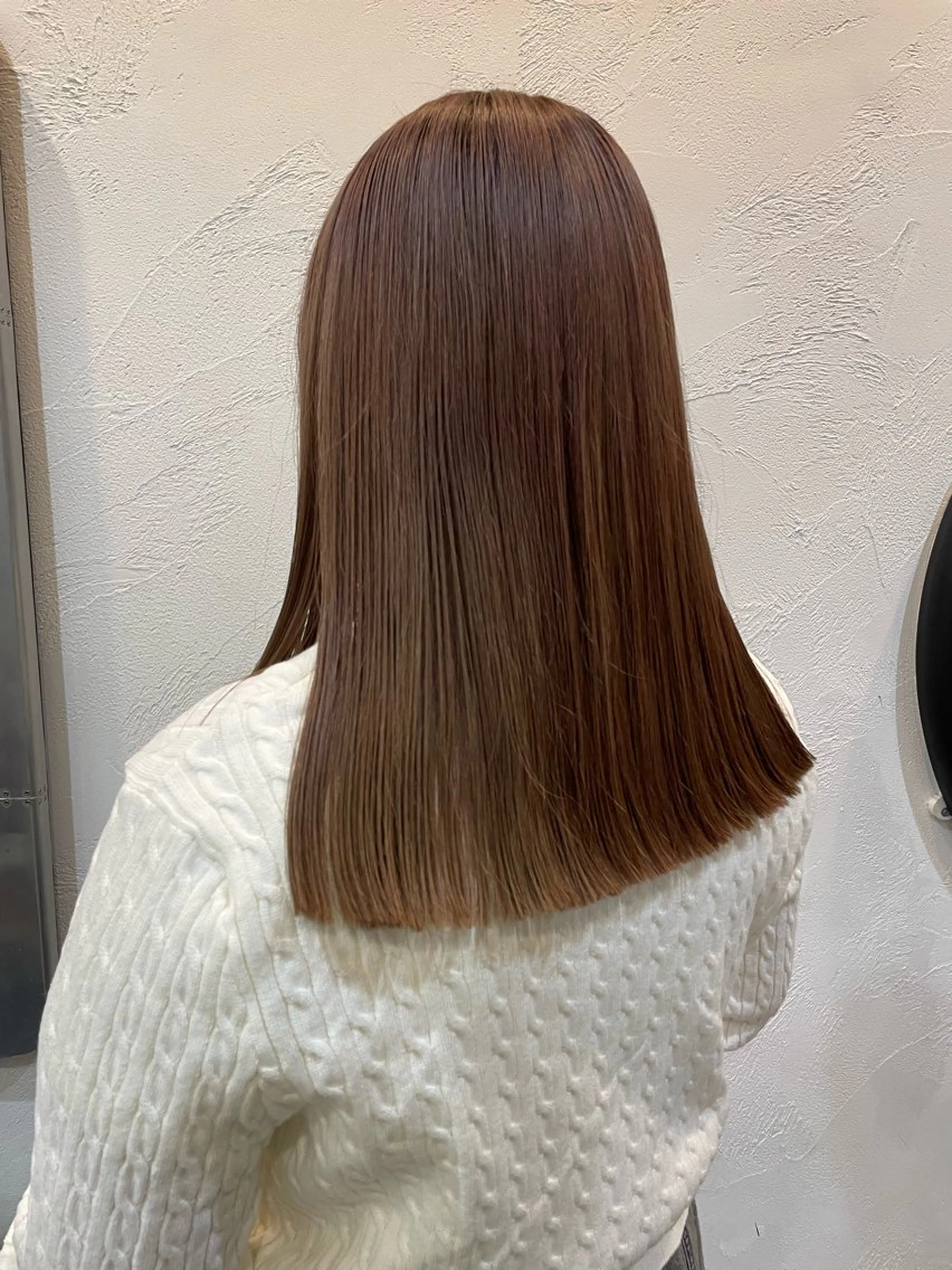 ミディアム 髙橋 亜衣梨のヘアスタイル