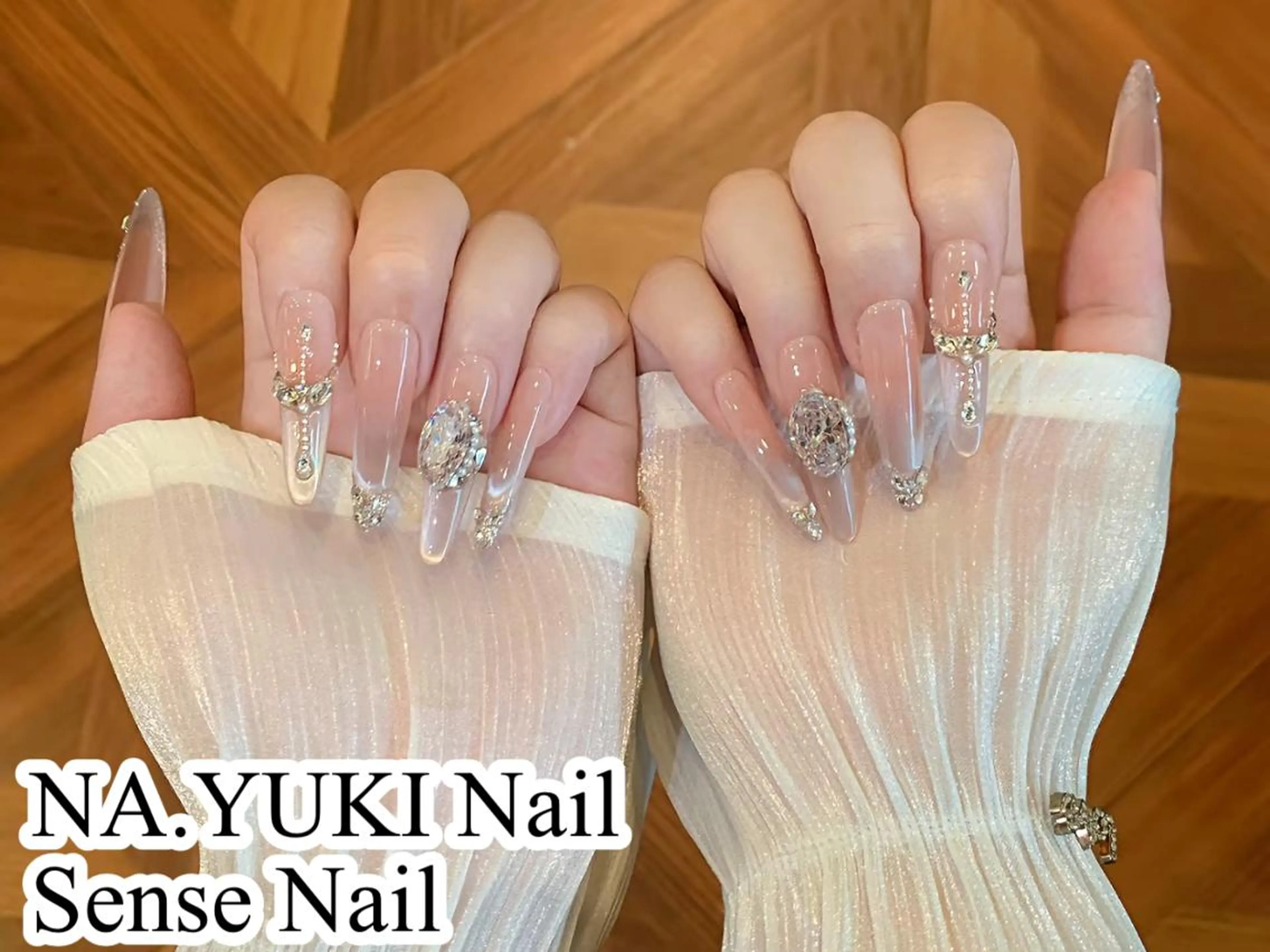 ネイル Queenie 🦋のネイルデザイン