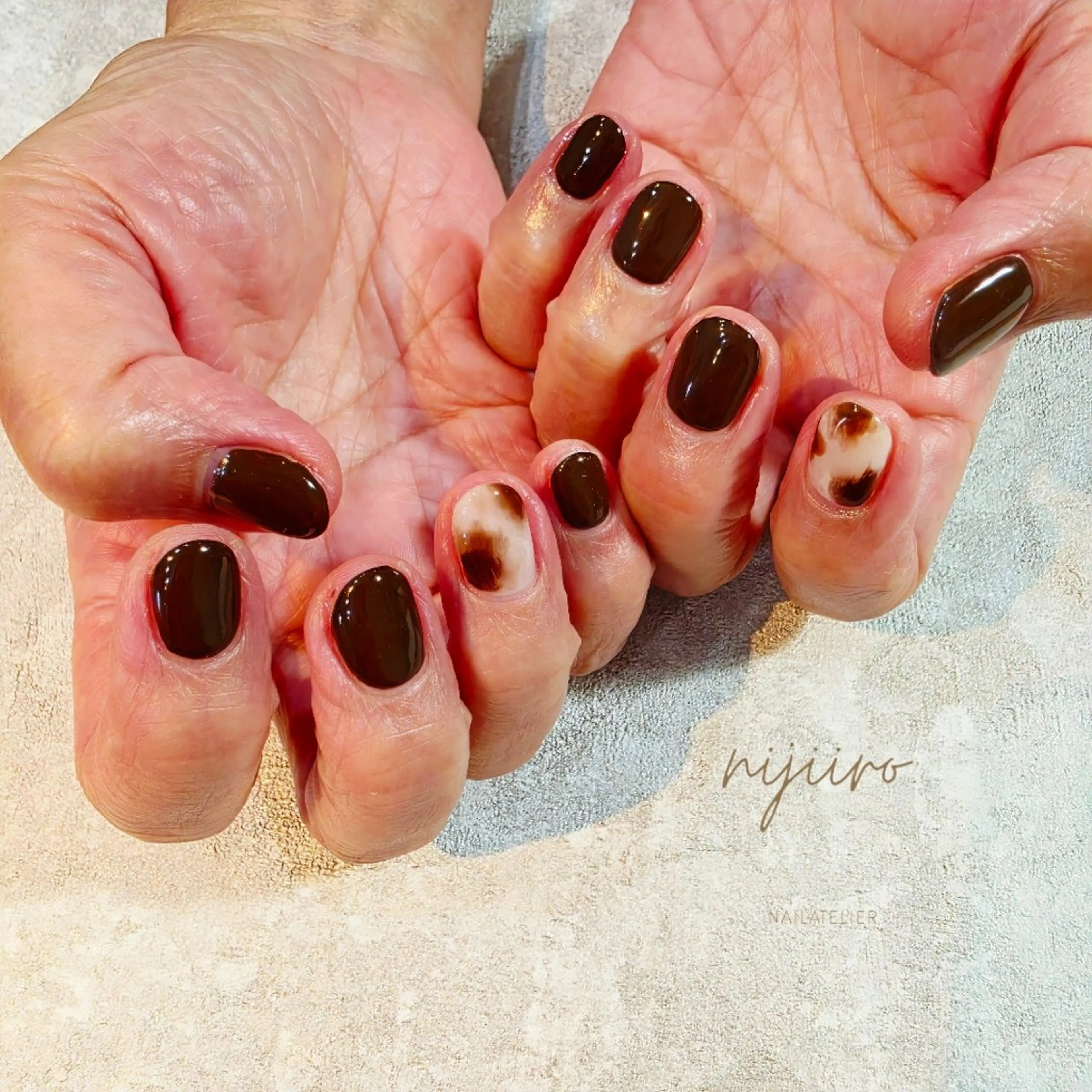 ネイル ハンドネイル nailatelier nijiiro.所属・nijiiro🌈 サトウのネイルデザイン