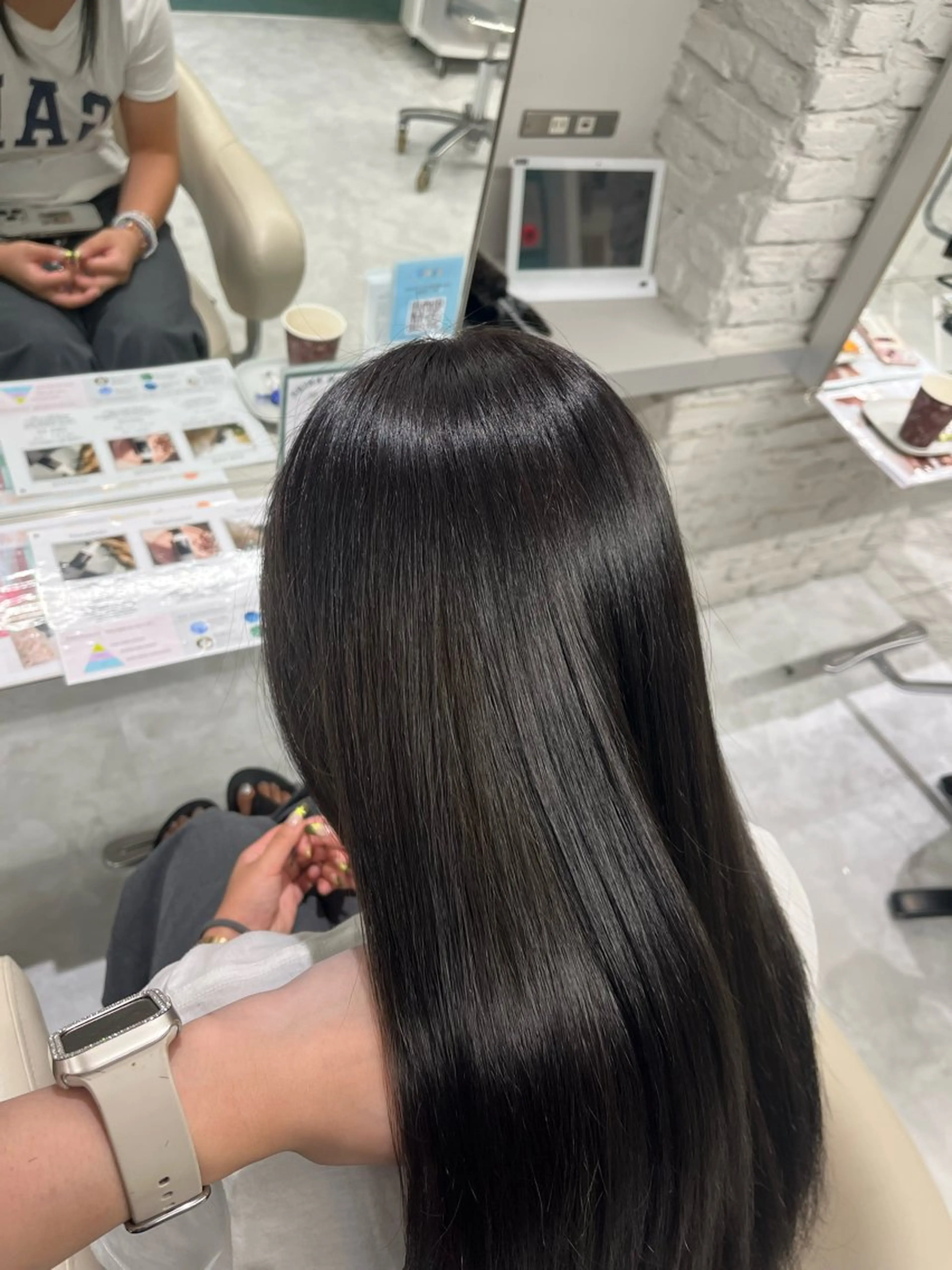 ロング Lee 堀江所属・Lee堀江 Yuuhaのヘアスタイル