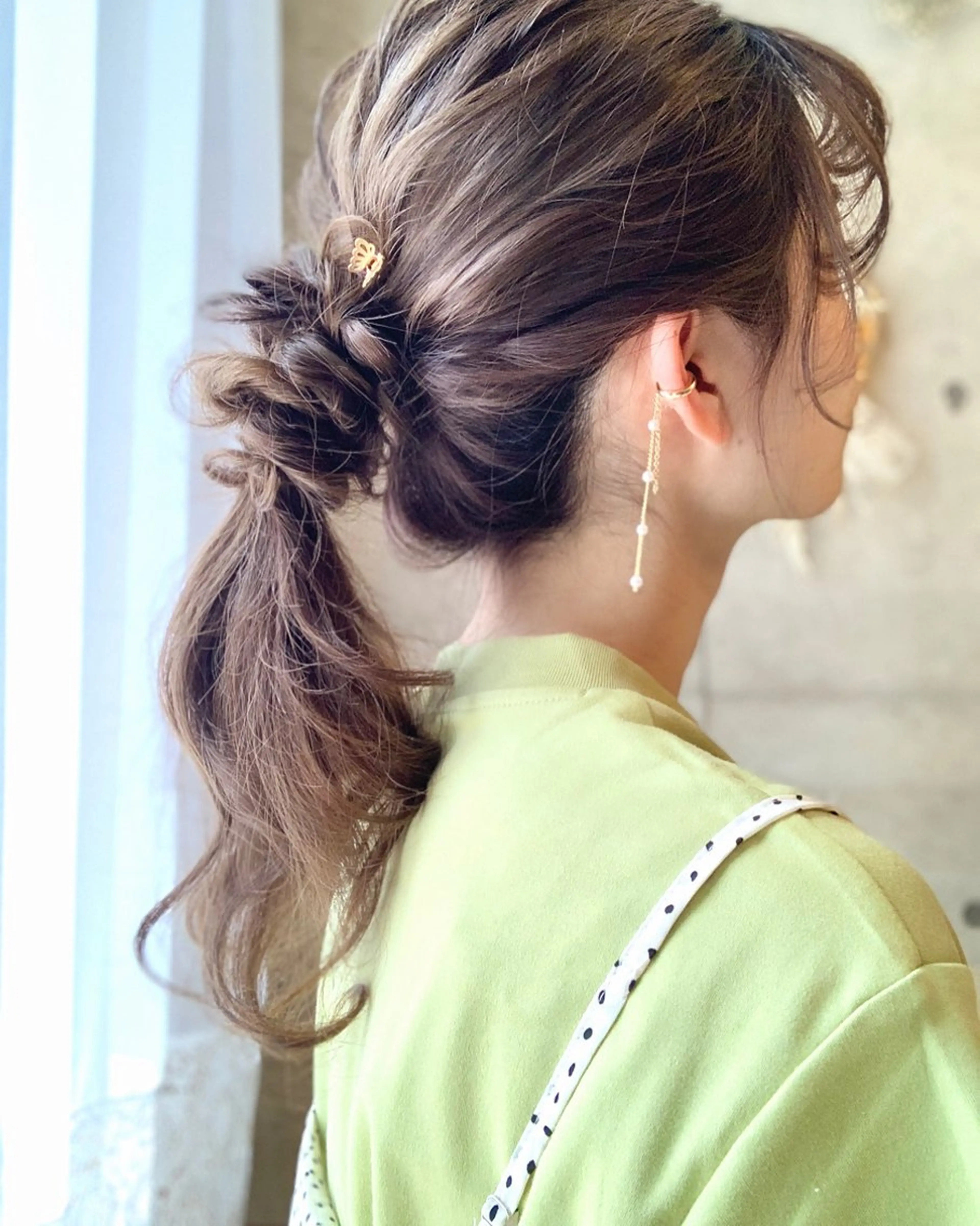ミディアム ヘアアレンジ Mila Akariのヘアスタイル
