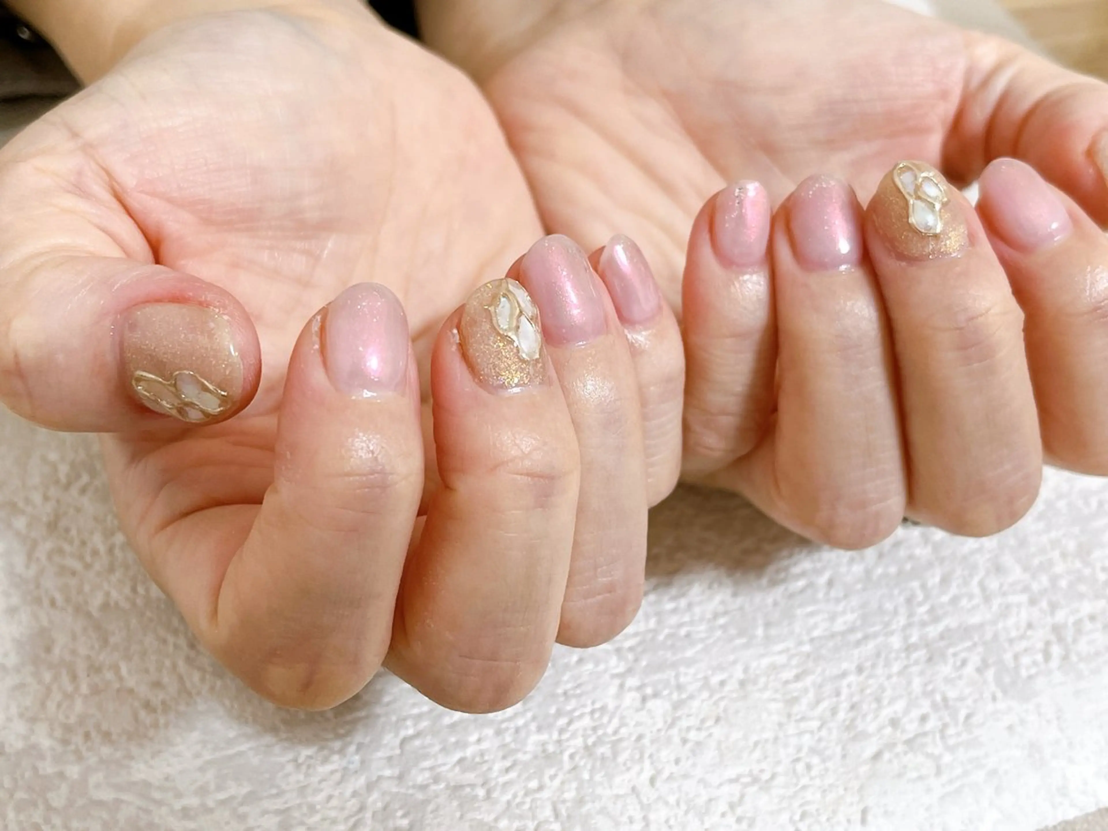 ネイル オーロラネイル フットネイル フレンチネイル ジェルネイル 韓国ネイル Mogu nail 二子玉川のネイルデザイン