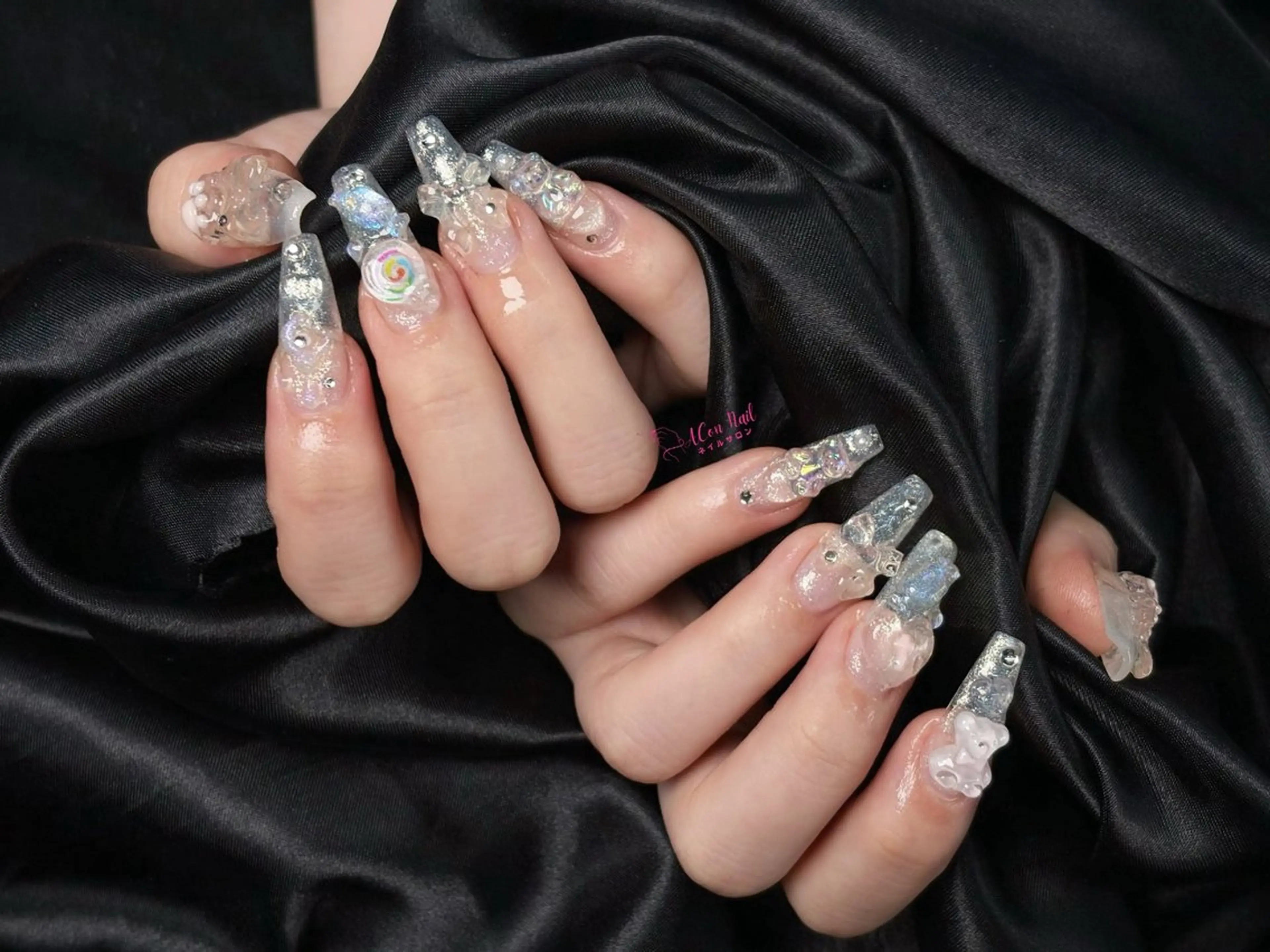 ネイル 桜ネイル 長さ出し フラワーネイル フレンチネイル ジェルネイル ハンドネイル AConNailSalon所属・ACon NailSalonのネイルデザイン