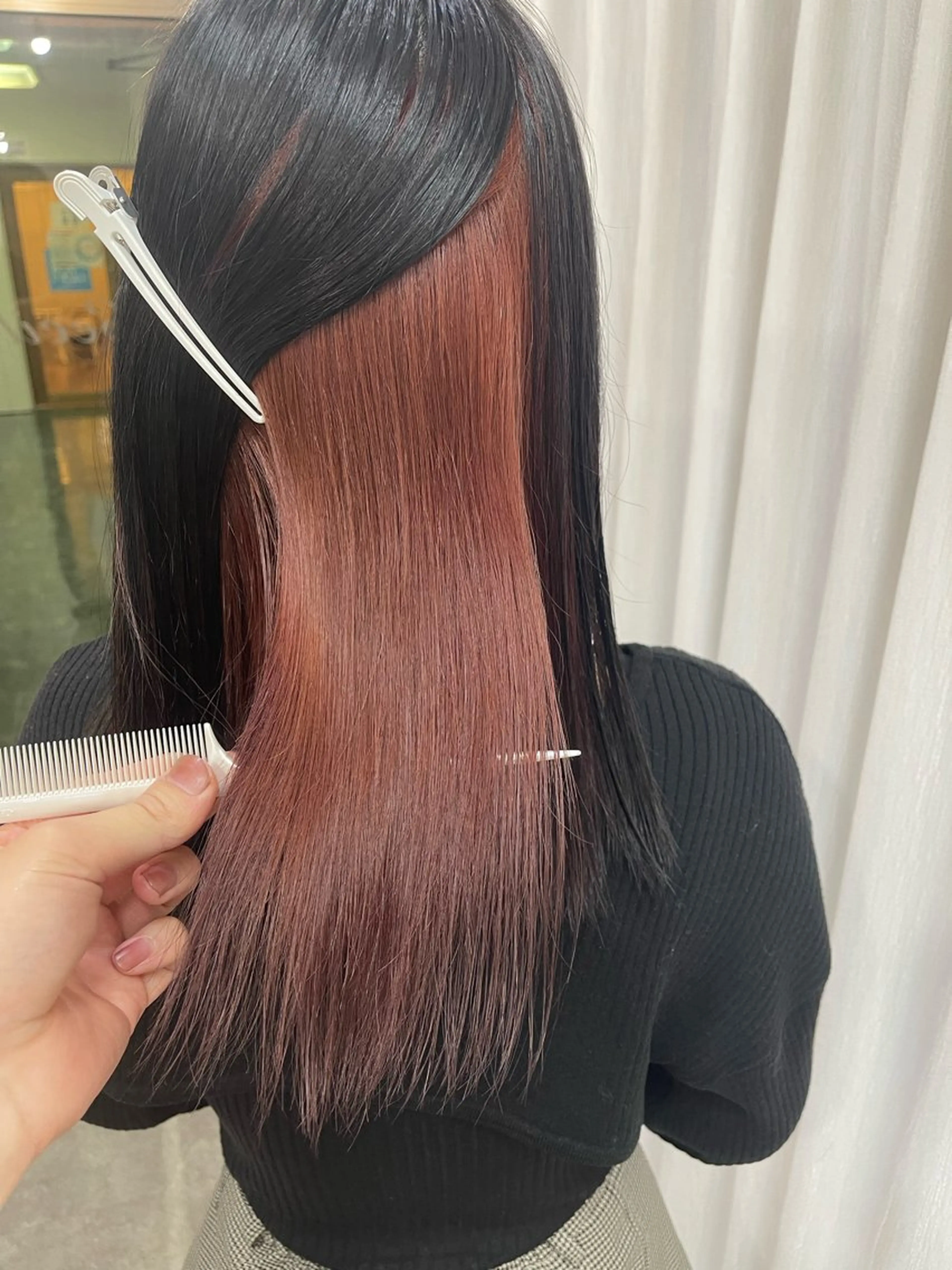 セミロング カラー ブリーチ インナーカラー ピンクカラー ヘアカラー トリートメント SOYON西大寺店所属・ダブルカラー/ 髪質改善💎安藤のヘアスタイル