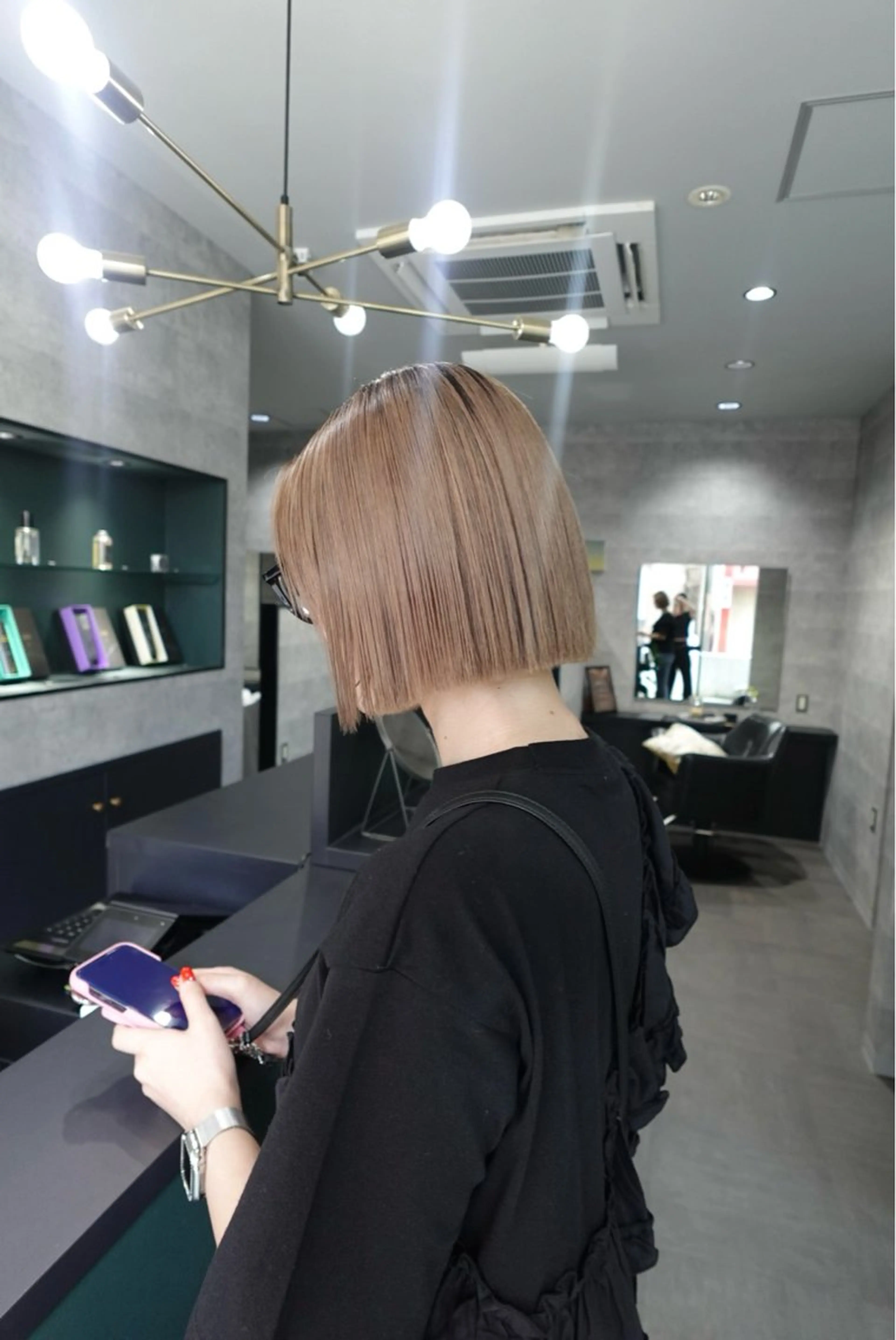 ショート 眉毛ワックス、パーマ 眉だけで垢抜けの眉毛・アイブロウイメージ