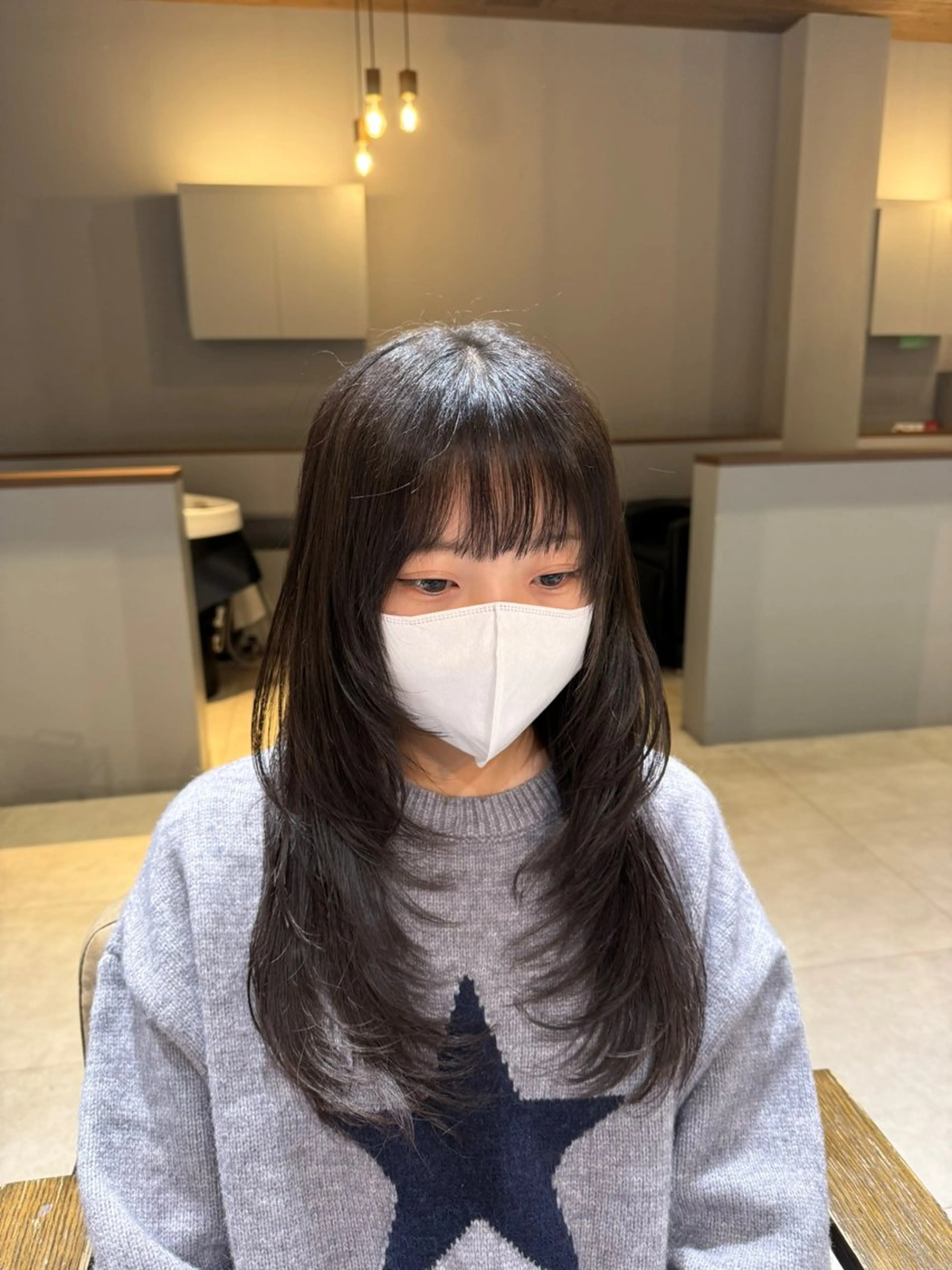 ロング カラー 顔まわりレイヤー 顔周りカット 韓国風ヘア レイヤーカット カット ヘアカラー エマ ピボット 中川店所属・富原崇太/ 透明感カラー/韓国風のヘアスタイル