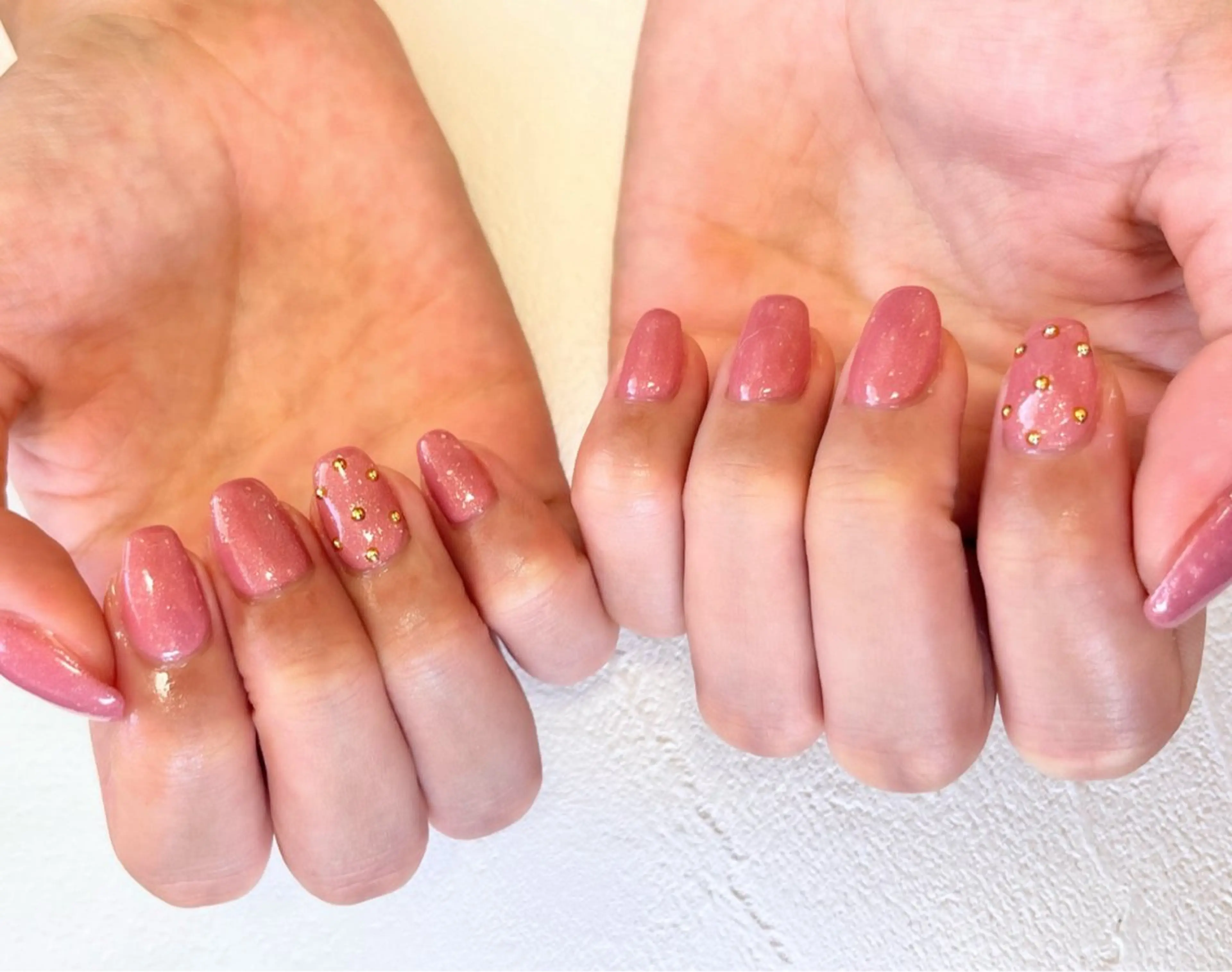 ネイル ジェルネイル ラメ(グリッター) ワンカラーネイル ピンク ハンドネイル tamu nail 　金町のネイルデザイン
