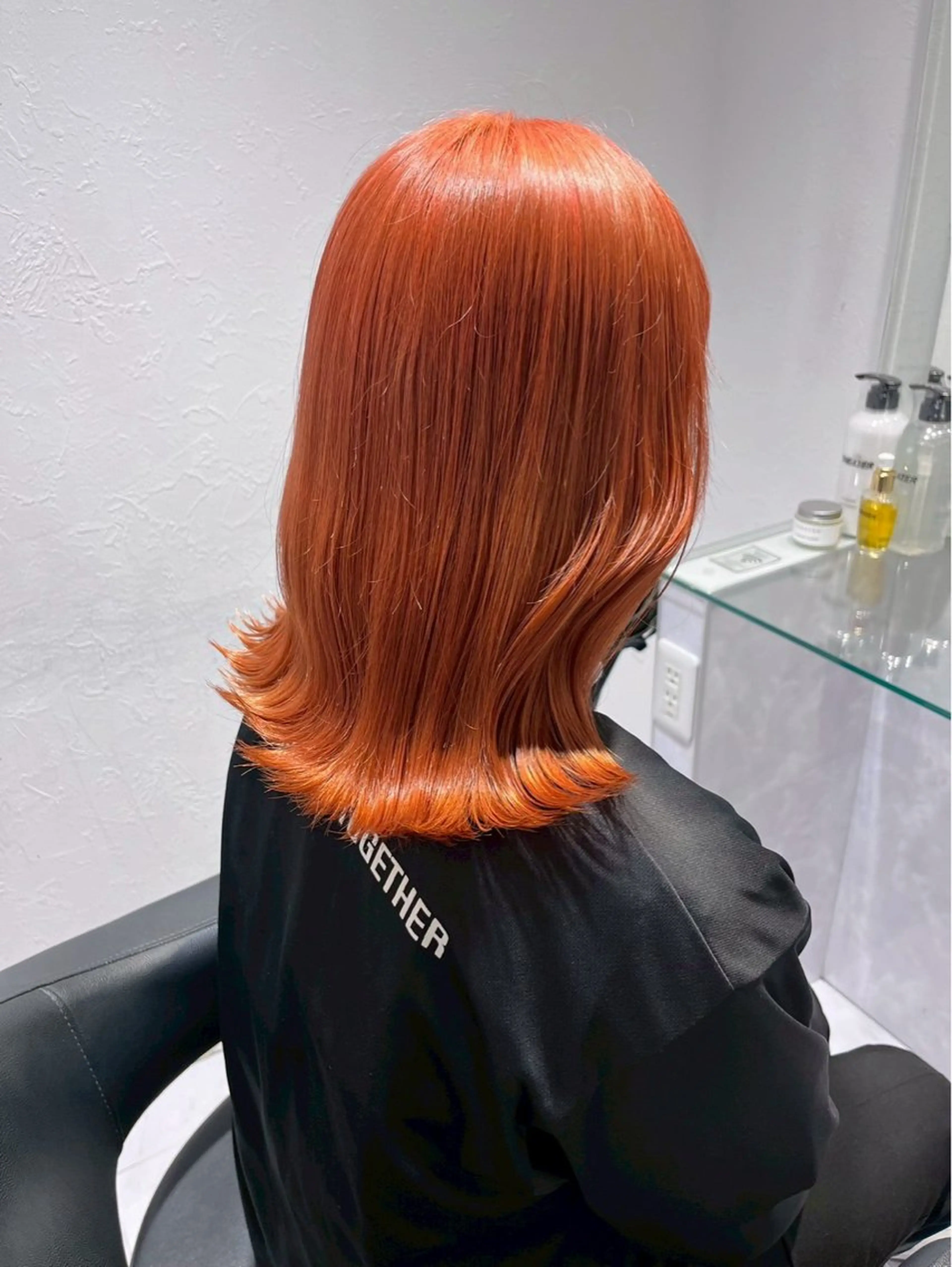 ミディアム カラー ワンカラーでできる 暖色カラーゆいりのヘアスタイル