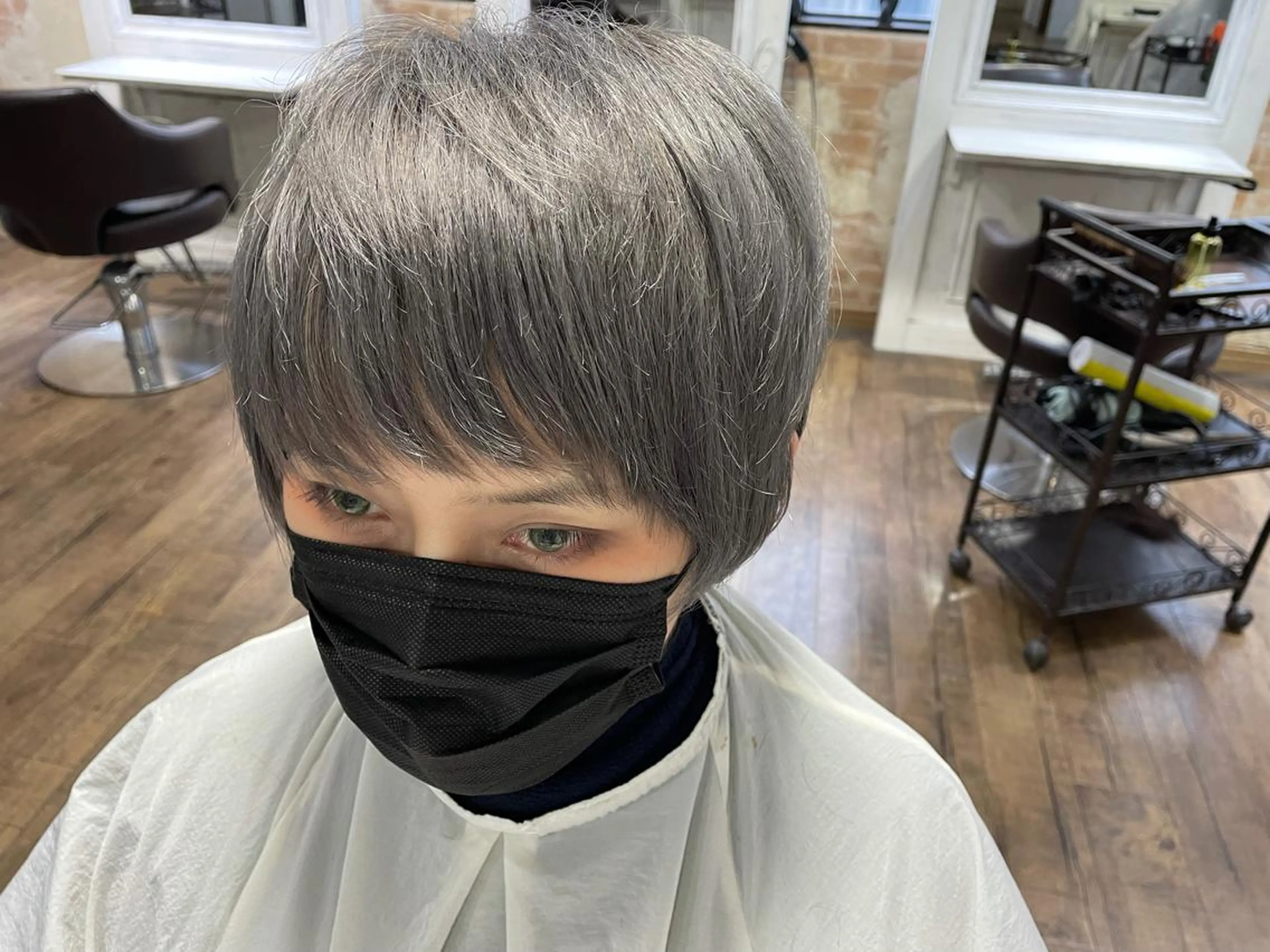 ショート カラー ヘアカラー トリートメント 遠藤 拓馬のヘアスタイル
