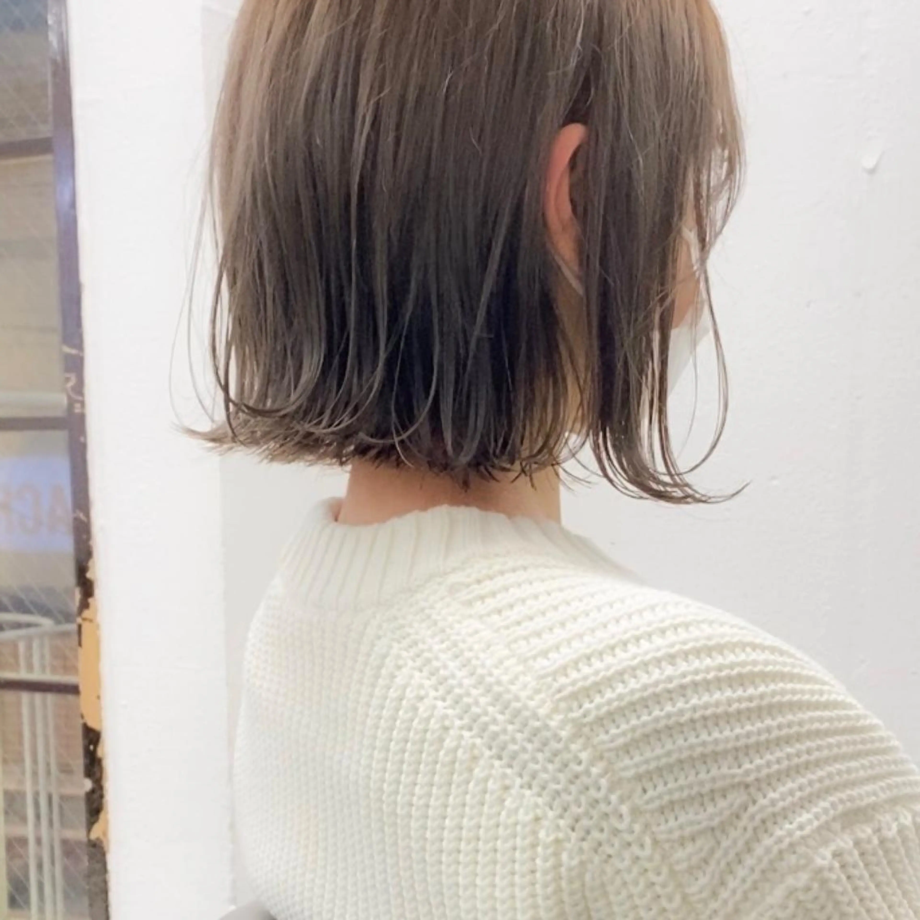 ショート カラー ボブ 外ハネヘア カットと縮毛矯正の匠 【こだま】のヘアスタイル