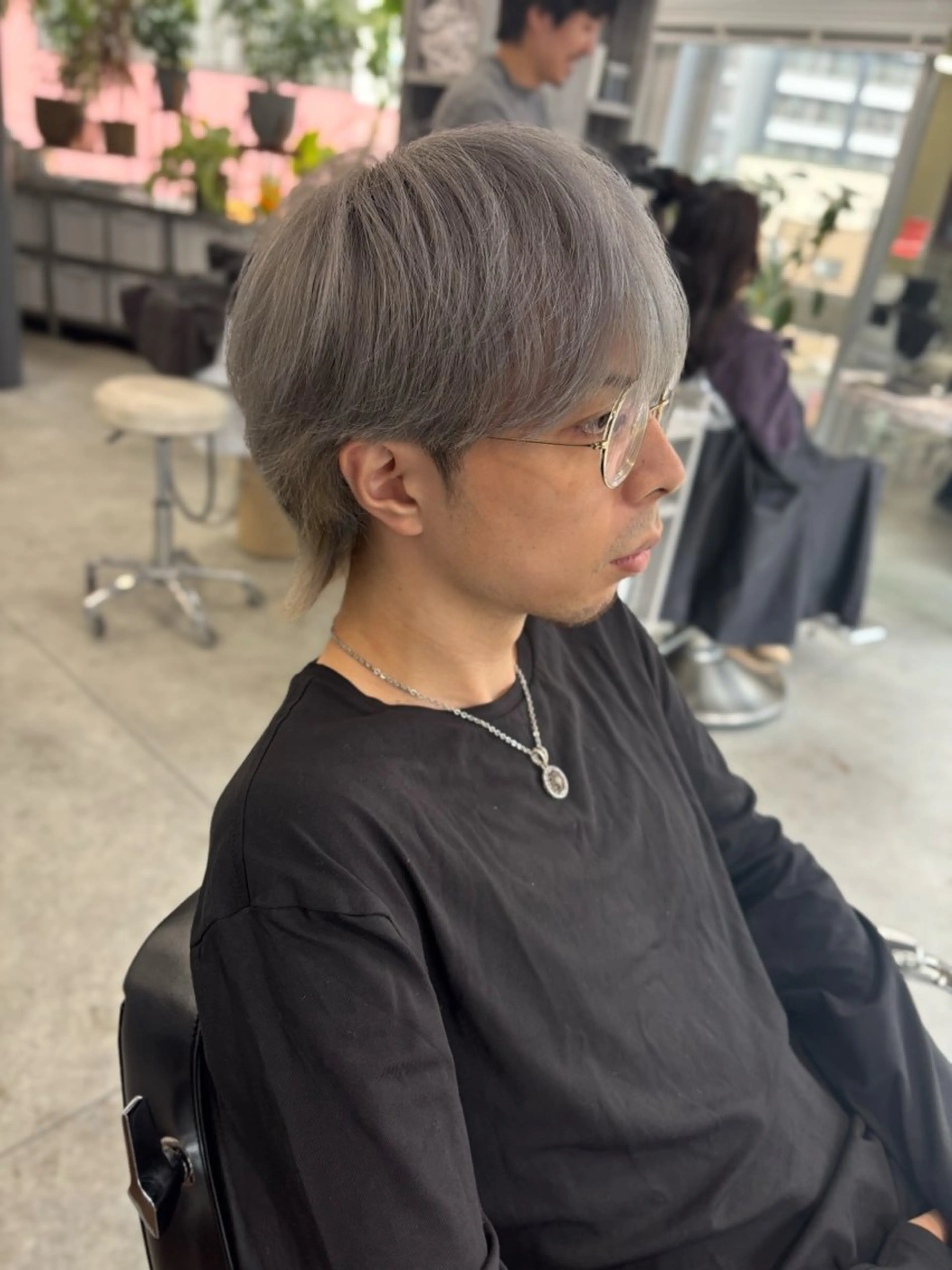 ショート ESQUISSE 堀合 駿輔のヘアスタイル