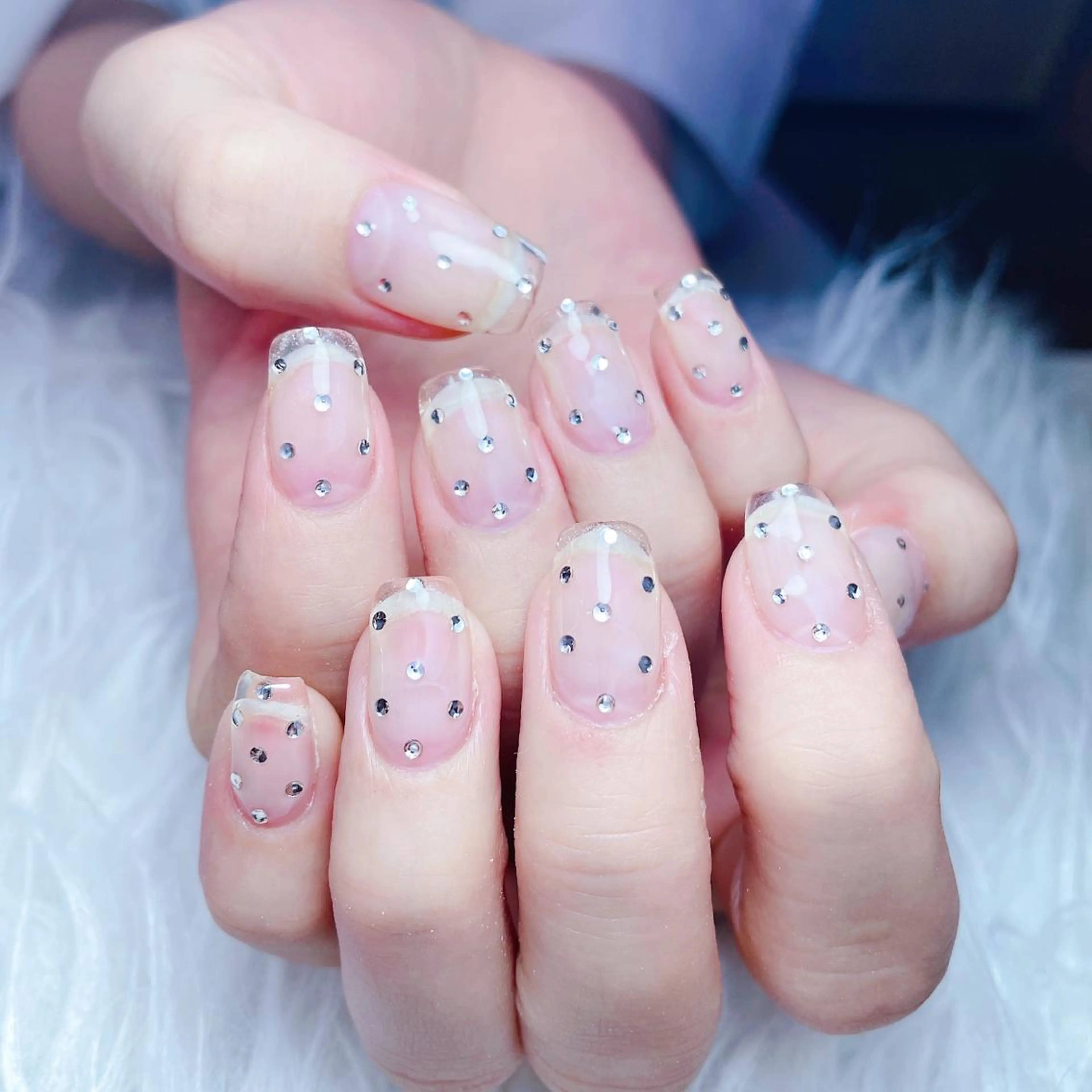 ネイル クリアネイル フラワーネイル グラデーション キラキラネイル マグネットネイル ハンドネイル NailPrincess所属・princess スカルプ専門店のネイルデザイン