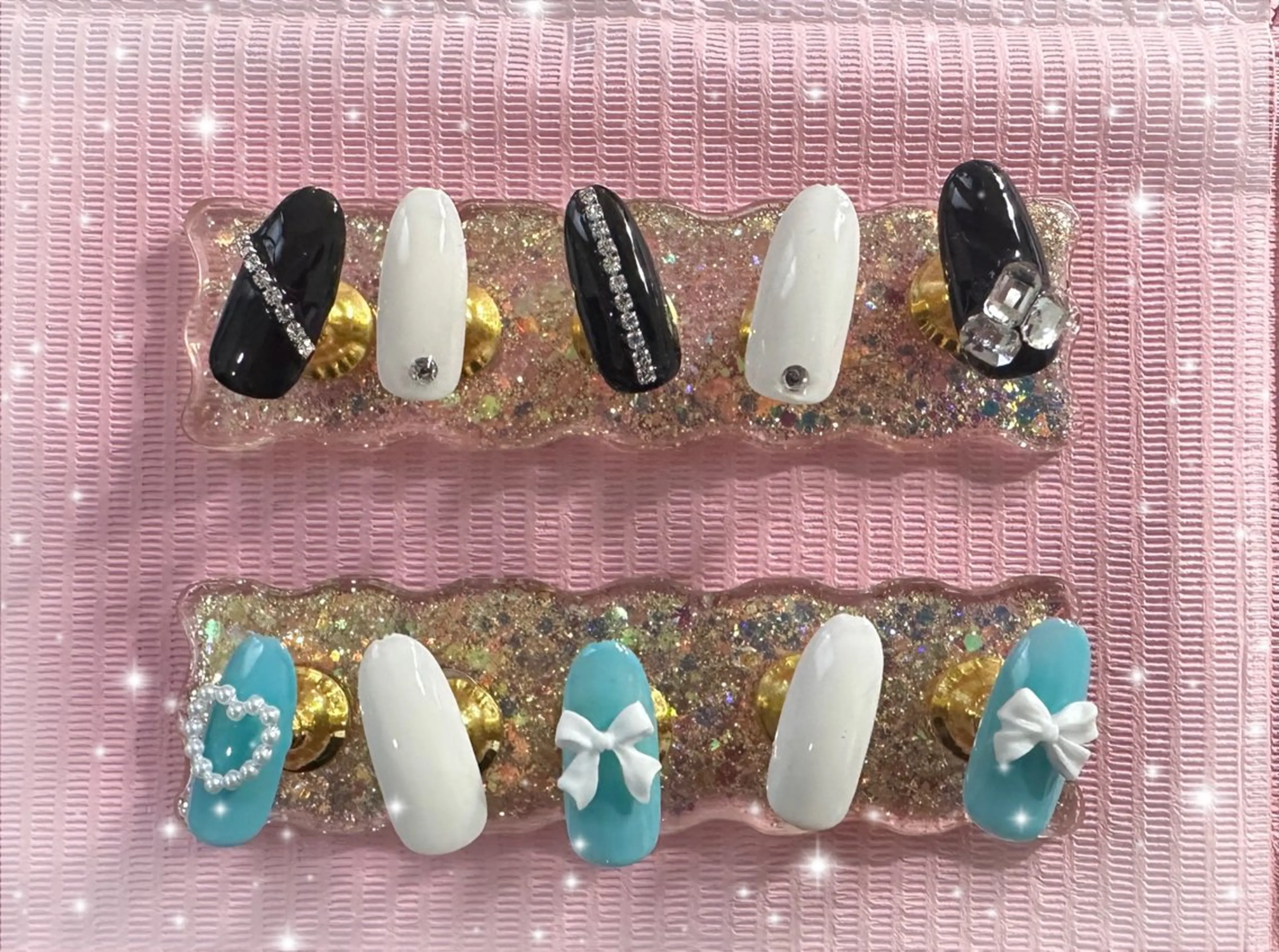 ネイル ストーンネイル L'OM OSAKA所属・⭐️Chiharu ⭐️のネイルデザイン