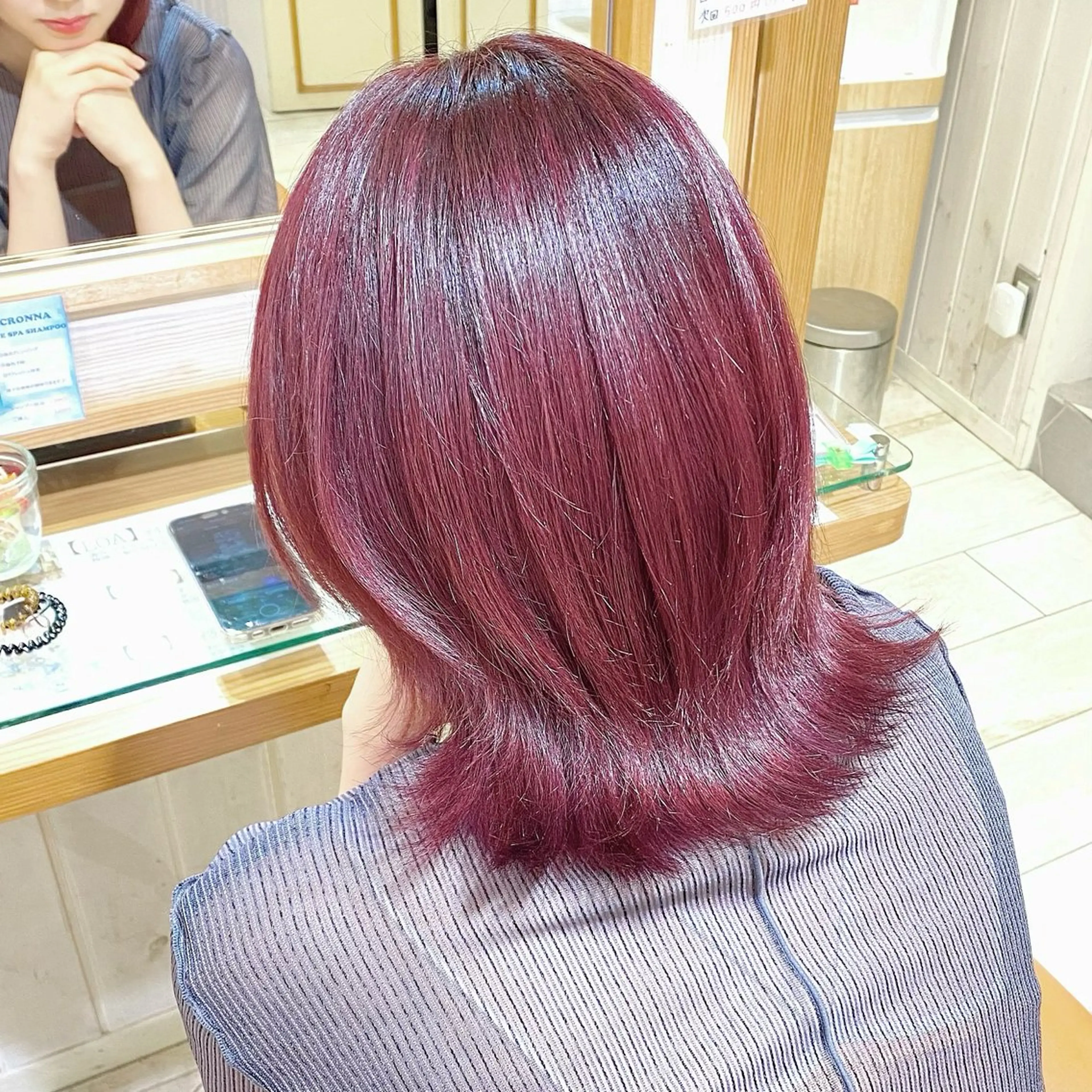 ショート カラー ブリーチ カシス ピンクカラー ヘアカラー 🌸小島友梨香🌸 ブリーチカラーのヘアスタイル
