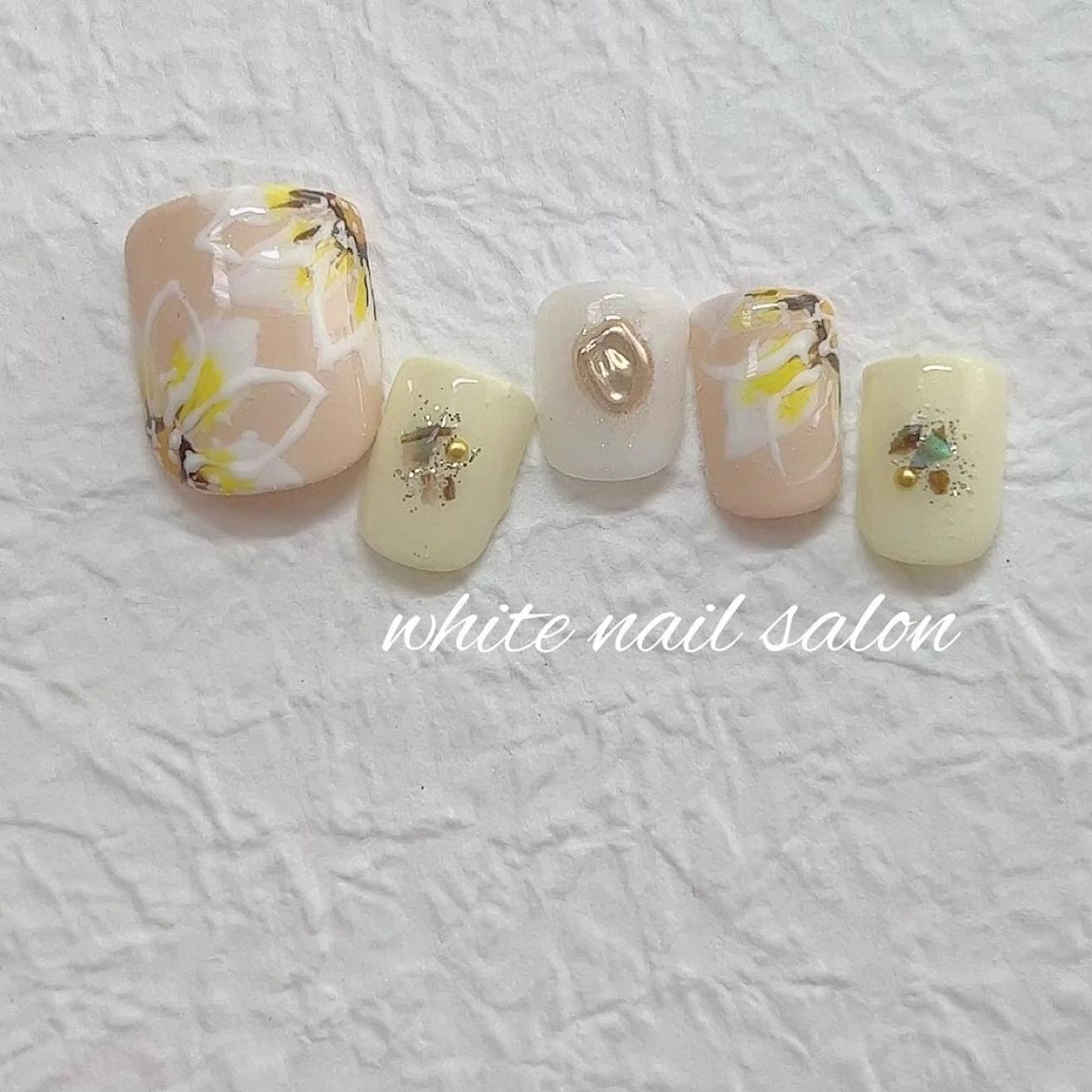 ネイル ジェルネイル ハードジェル ラメ(グリッター) 持ち込み ソフトジェル フットネイル white nail salonのネイルデザイン
