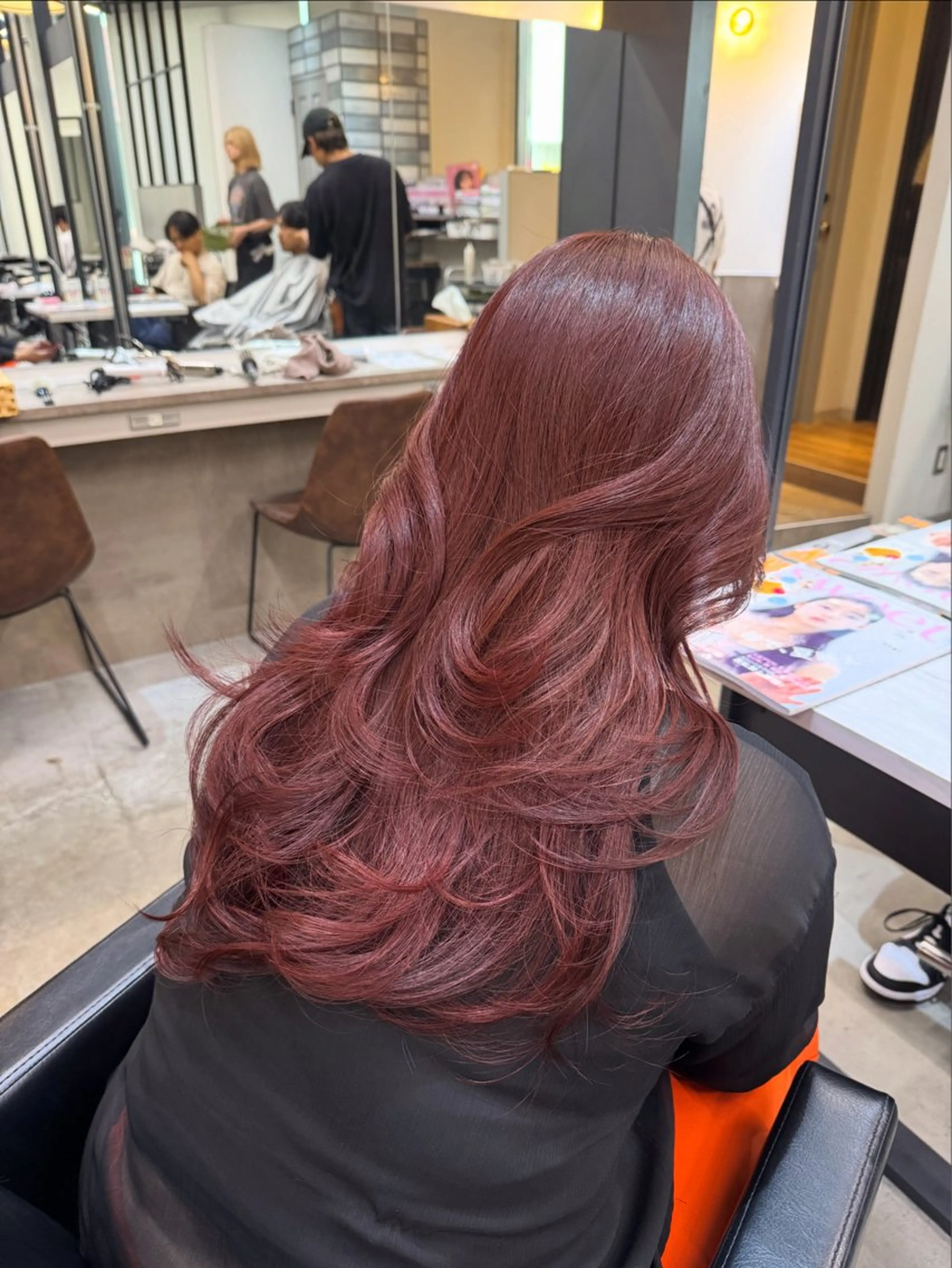 ロング カラー カット ヘアカラー 韓国ヘア🇰🇷 YUKINAのヘアスタイル