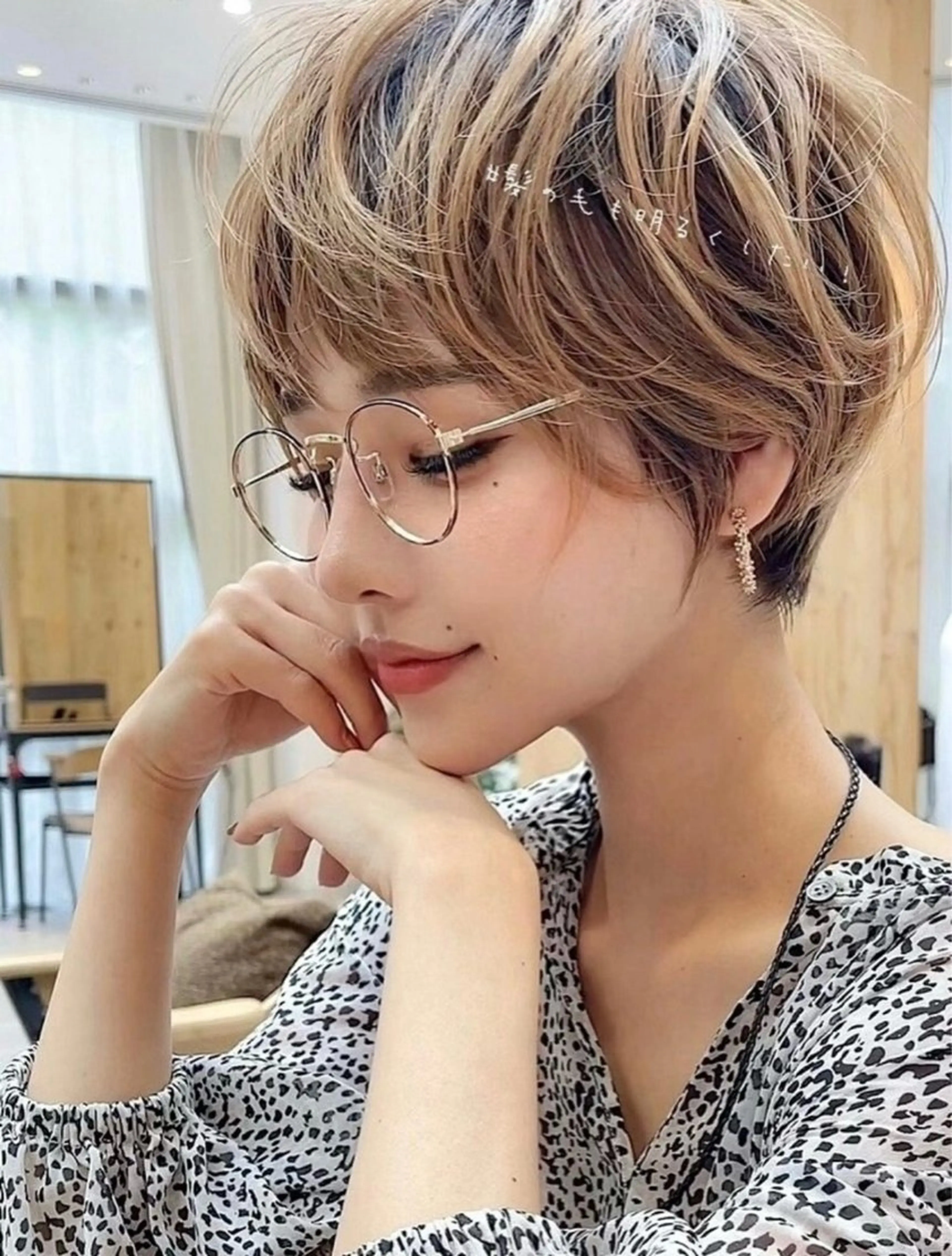 ショート ショートボブ ボブ かきあげバング 髪質改善 オン眉 i.Ehime所属・VIEW EHIME 齋藤  あつきのヘアスタイル