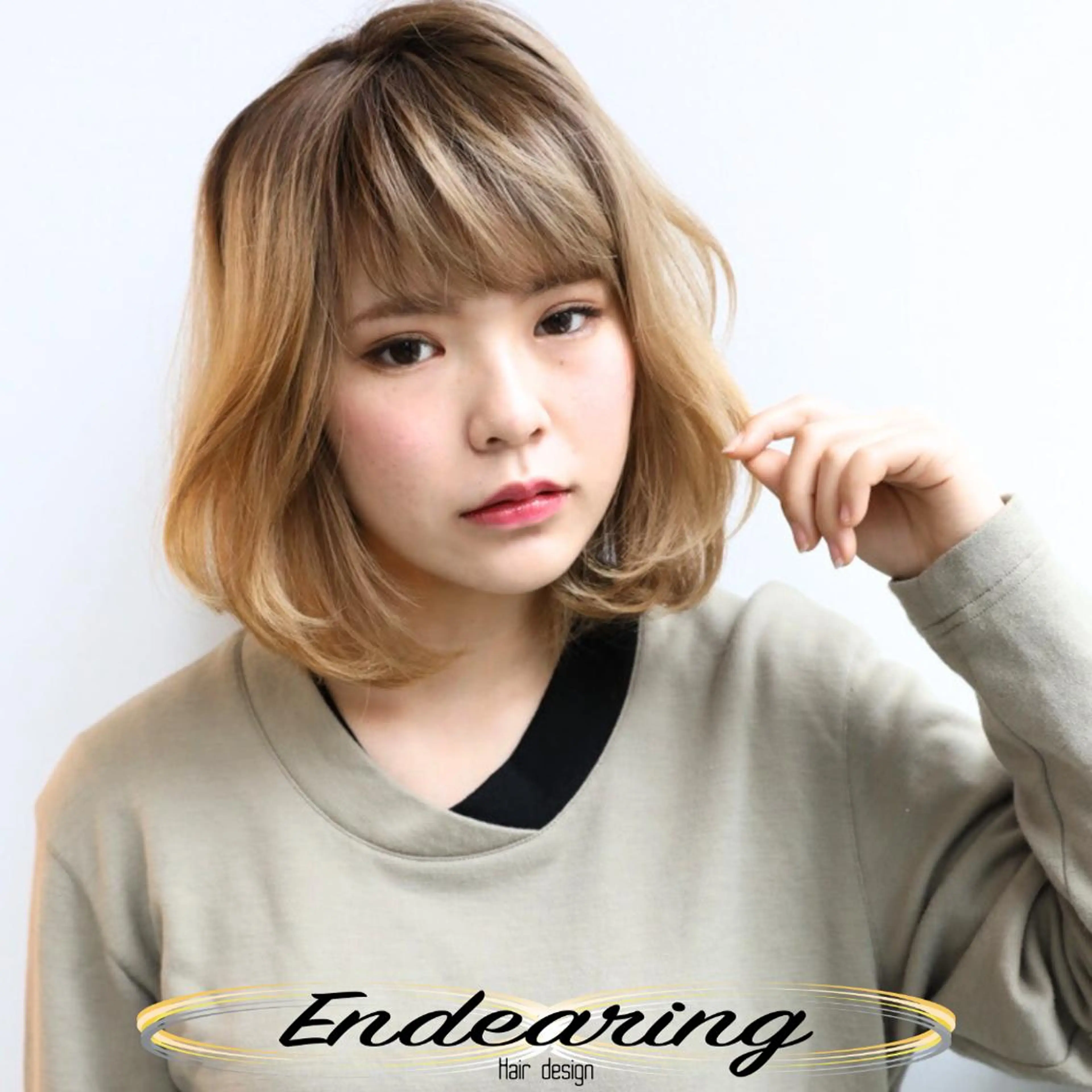 カラー ベージュカラー ブリーチ ヘアカラー Endearing 銀座/レイヤーカットのヘアスタイル