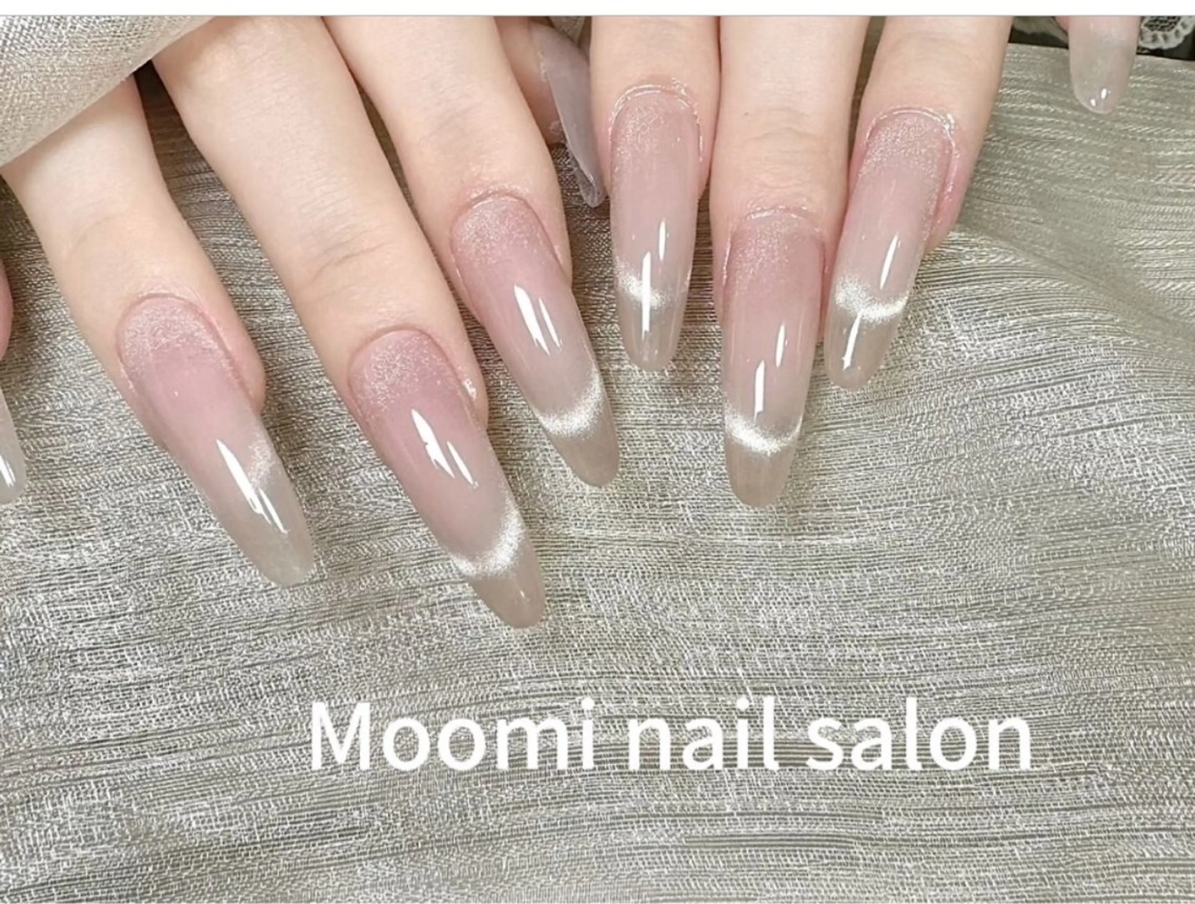 ネイル チークネイル フレンチネイル ジェルネイル グラデーション ハート ハンドネイル moomi nail スカルプ専門のネイルデザイン