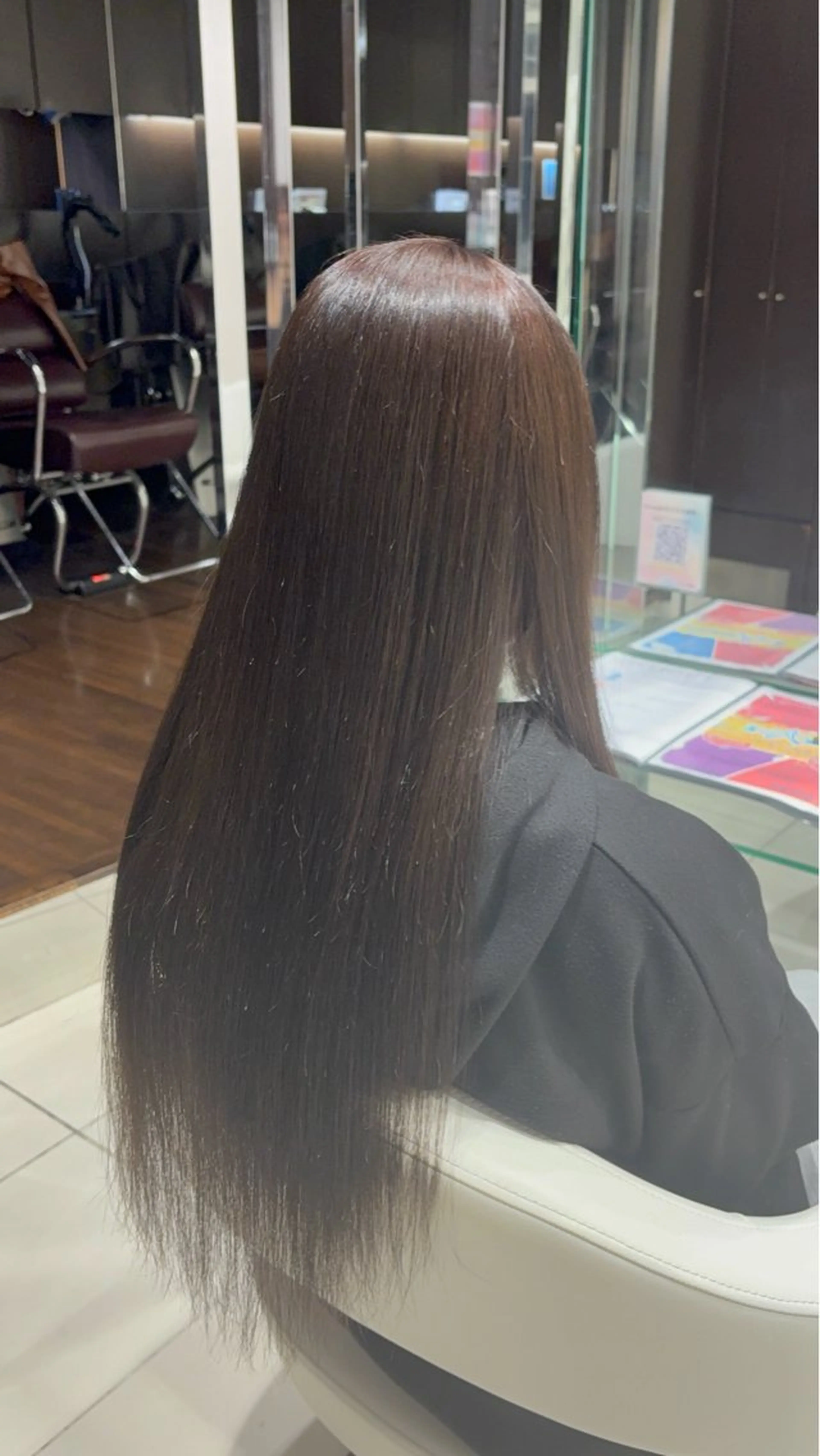 ロング ヘアカラー トリートメント 大河 由依のヘアスタイル