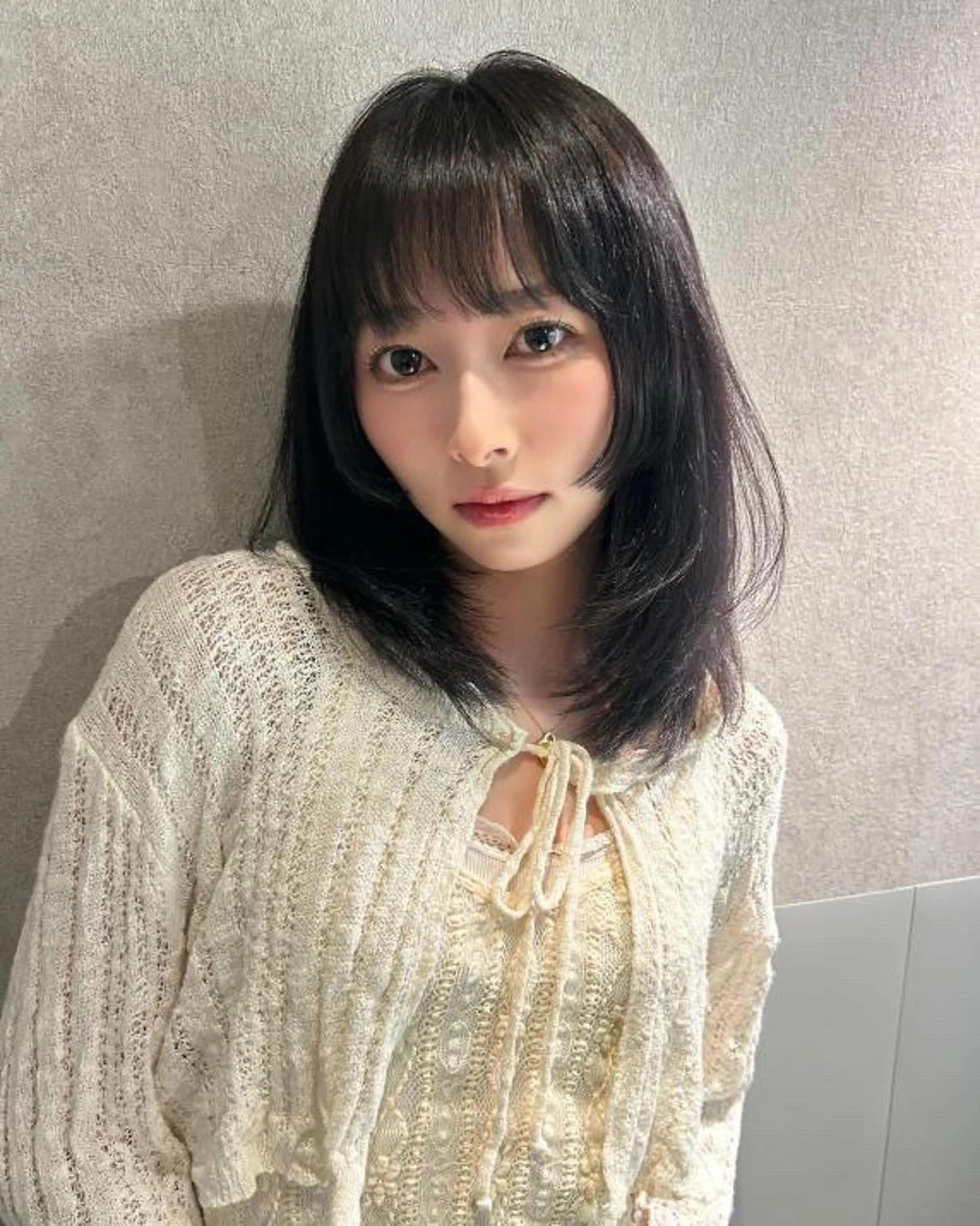 ミディアム ミディアムレイヤー 韓国風ヘア レイヤーカット 髪質改善×韓国ヘアサロン Role博多【ロール】所属・✨-10歳ヘア を叶える✨山下遥のヘアスタイル