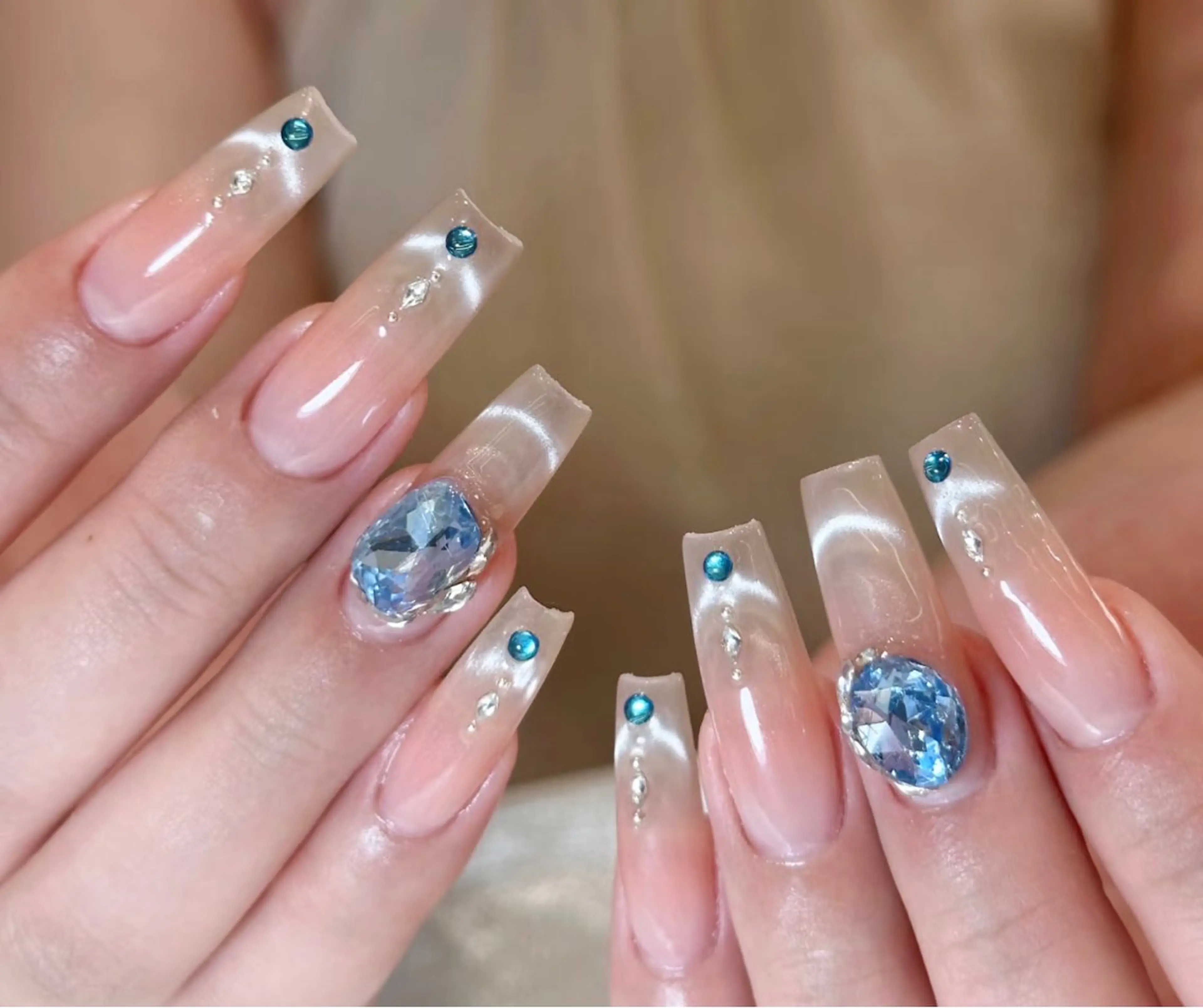 ネイル ハンドネイル 🍑 momo_nailのネイルデザイン