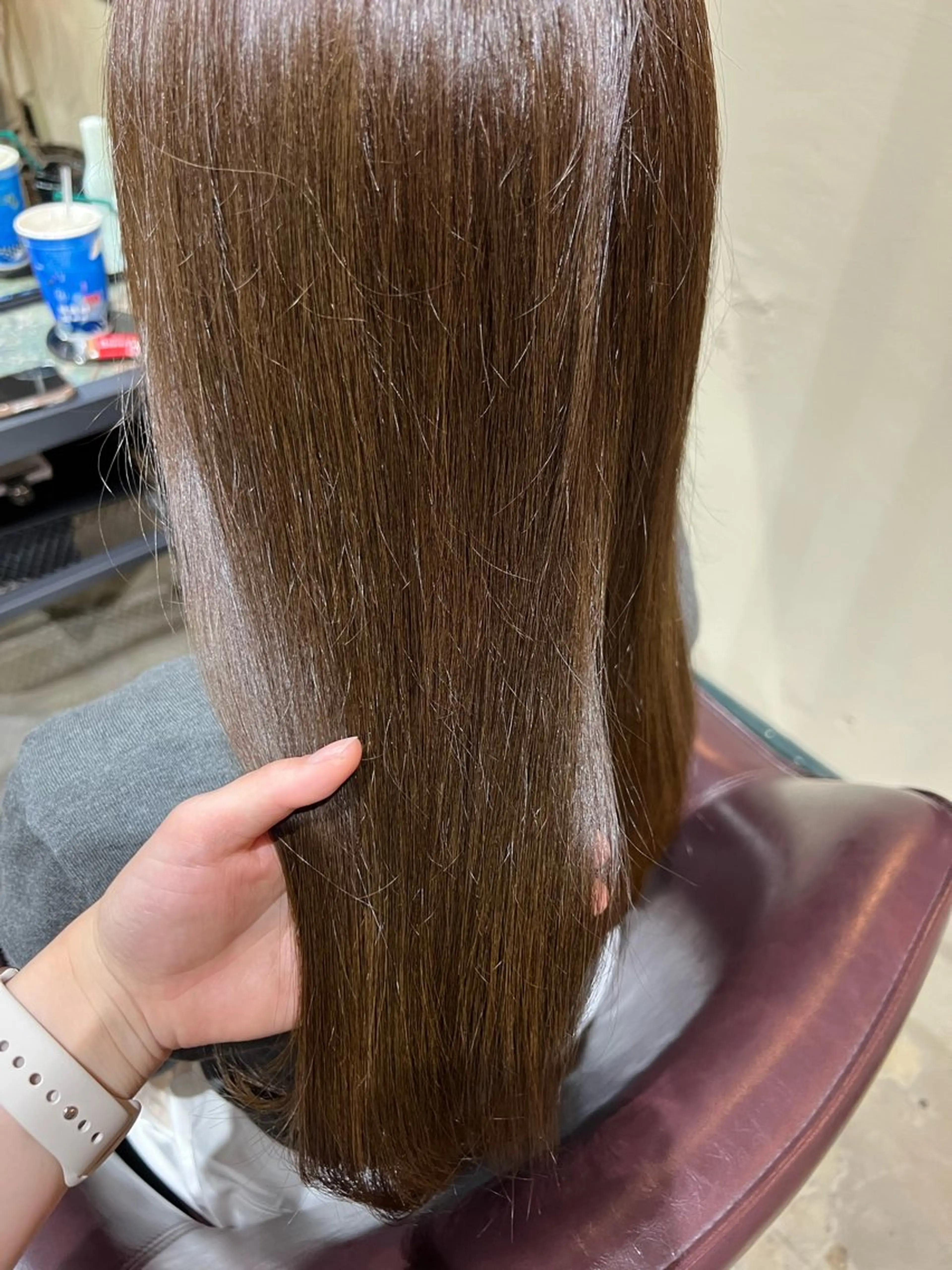 カラー アイブロウ カラーモデルまなみのヘアスタイル