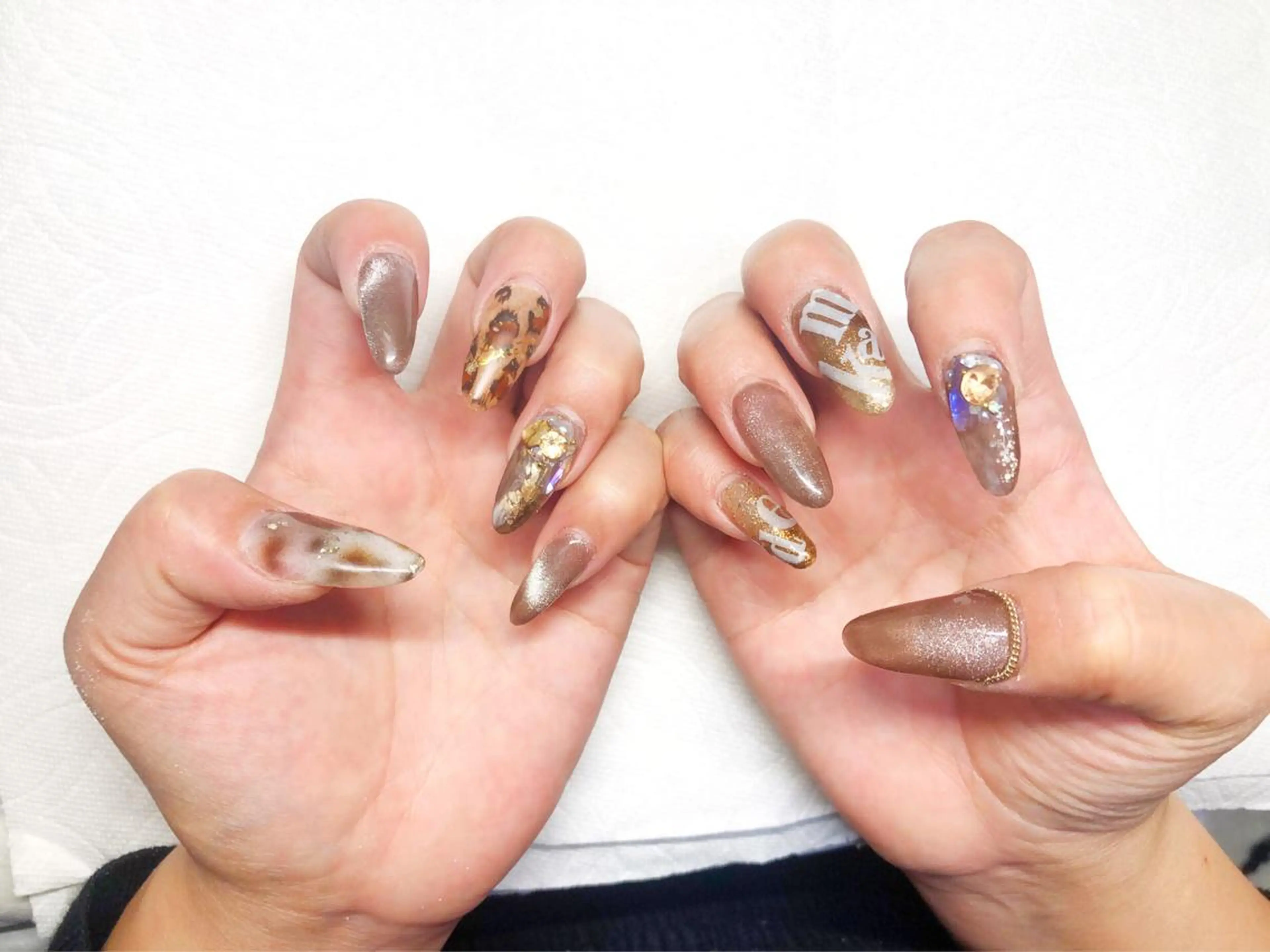 ロング ネイル ViVi Nailのネイルデザイン