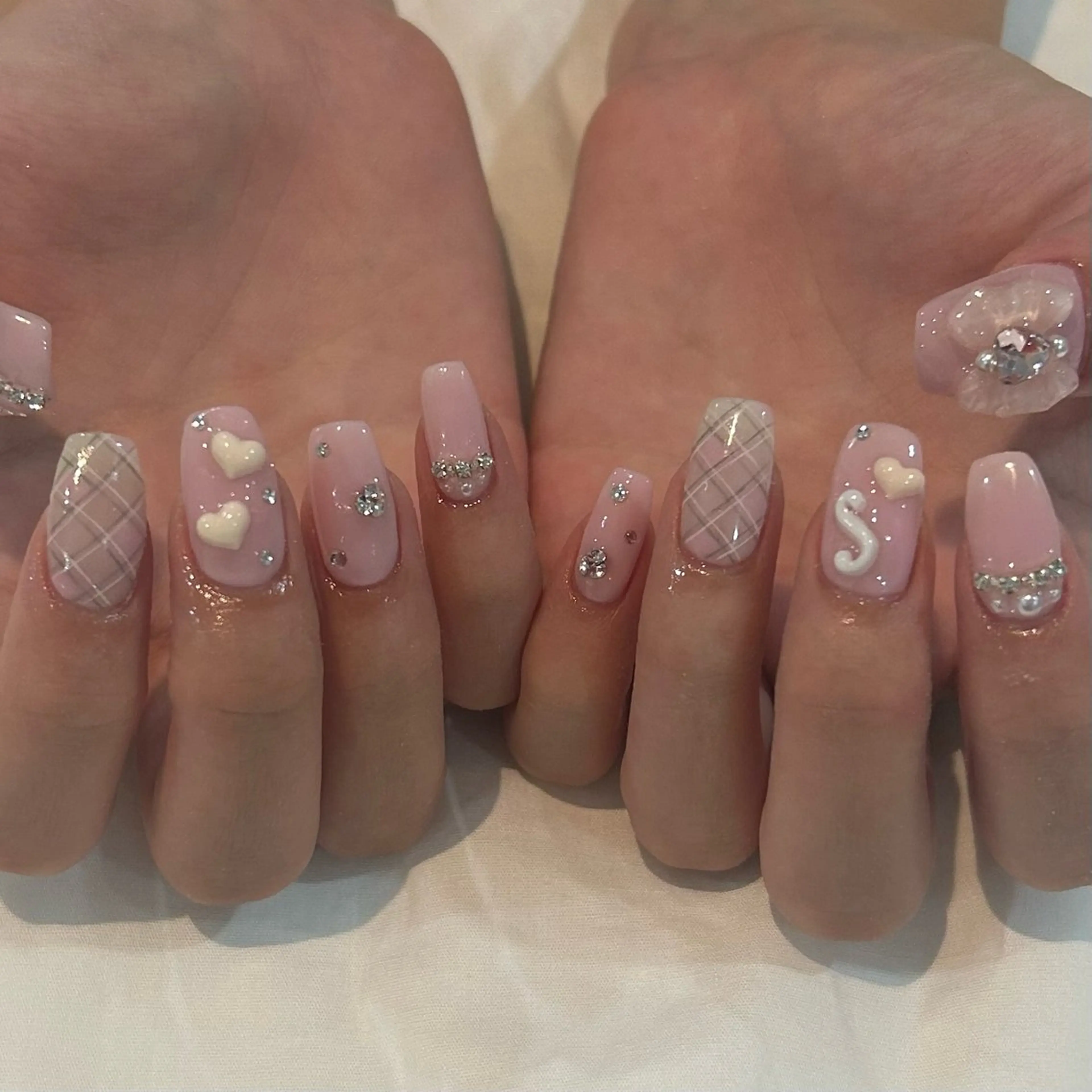 ネイル 持ち込み ハンドネイル Nabi Nail所属・. Natsumiのネイルデザイン