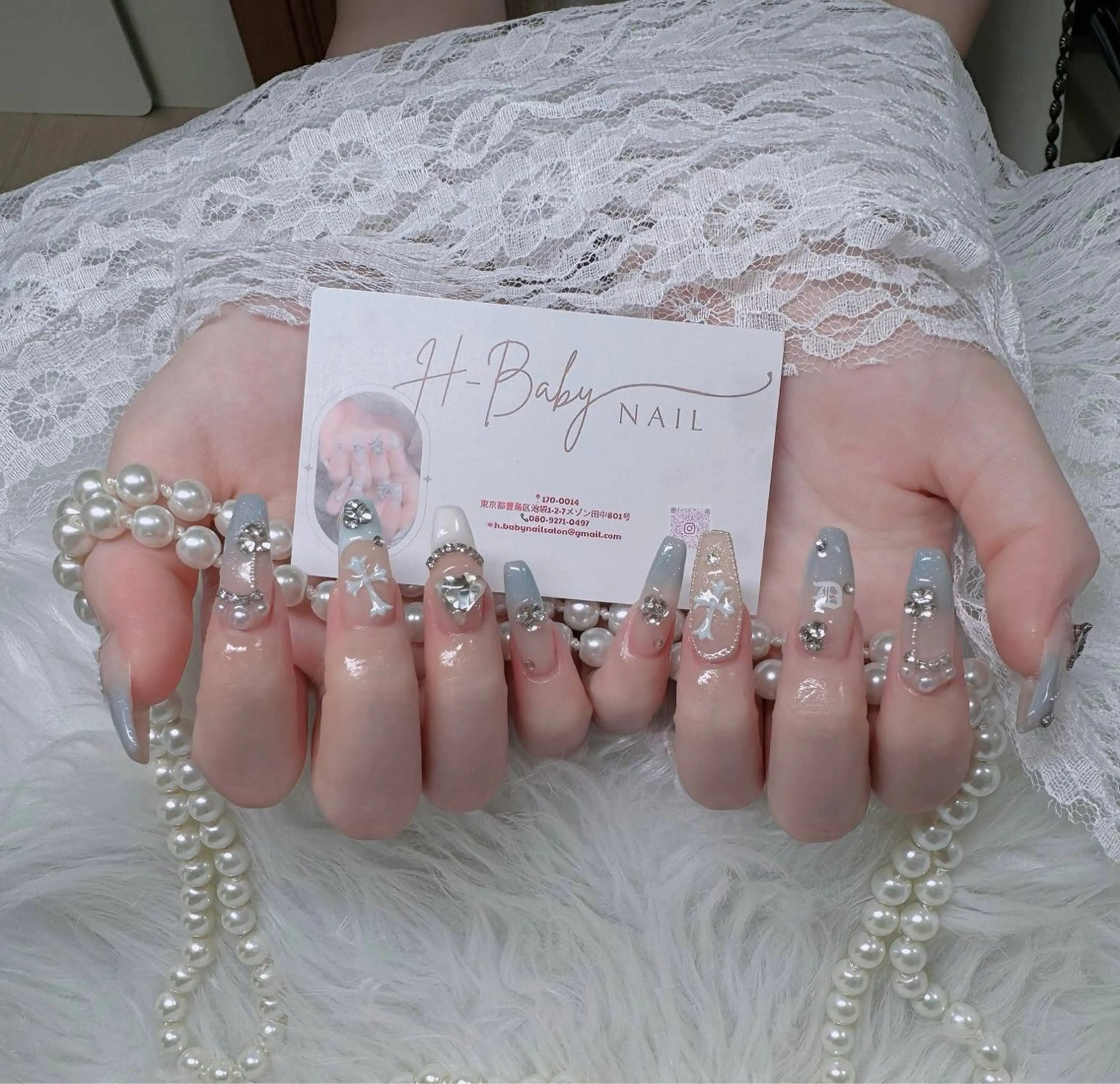 ネイル オーロラネイル フレンチネイル ジェルネイル ハロウィン キラキラネイル ハンドネイル H.baby Nail Salonのネイルデザイン