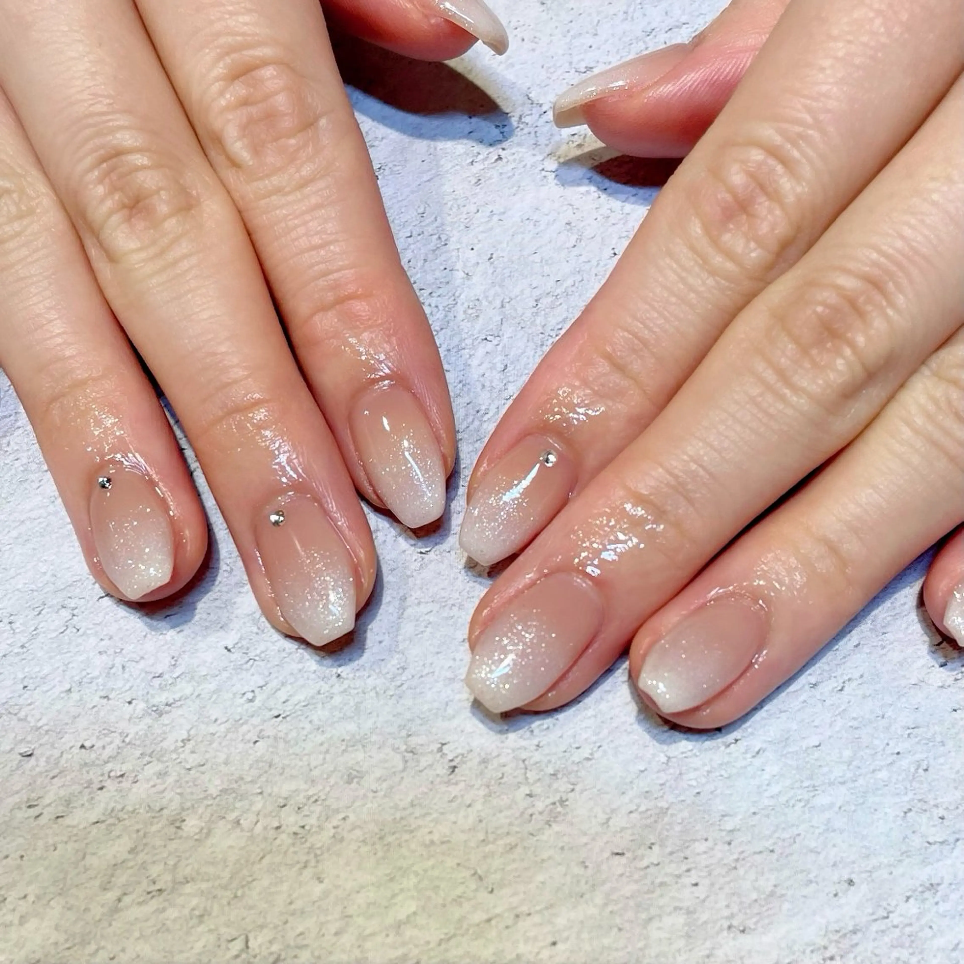 ネイル 友野 遥のネイルデザイン