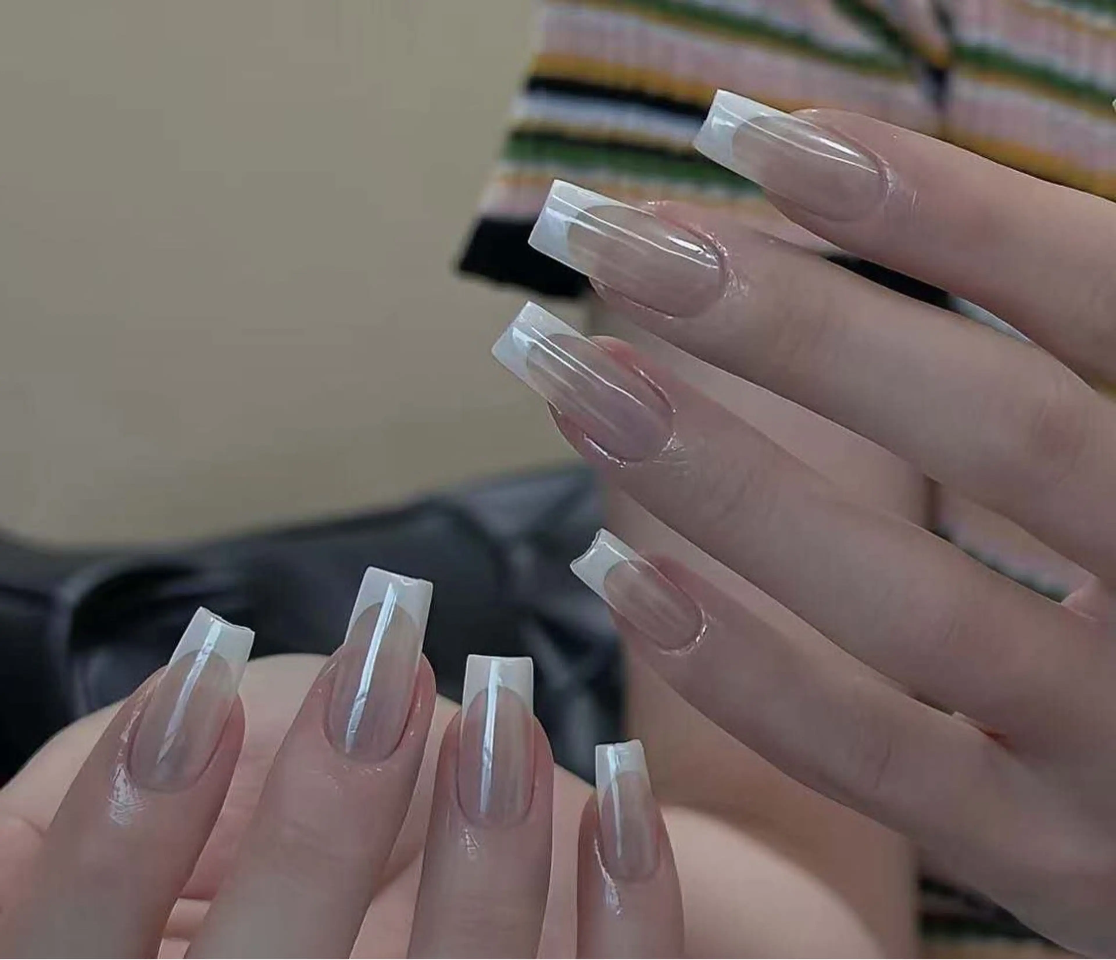 ネイル オーロラネイル フラワーネイル フットネイル フレンチネイル ジェルネイル ハンドネイル 相沢 さやかのネイルデザイン